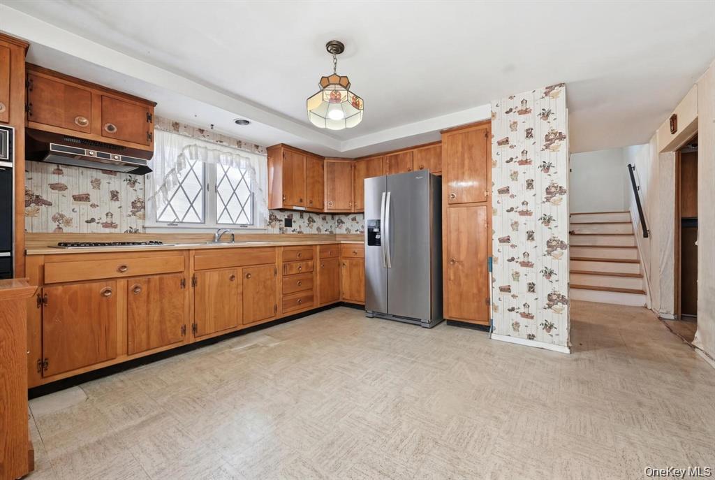 43 Village Lane – For Sale photo 8
