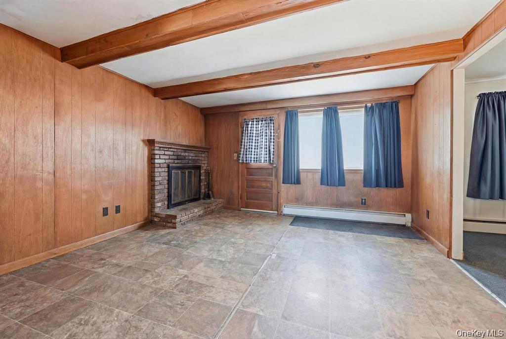 43 Village Lane – For Sale photo 4