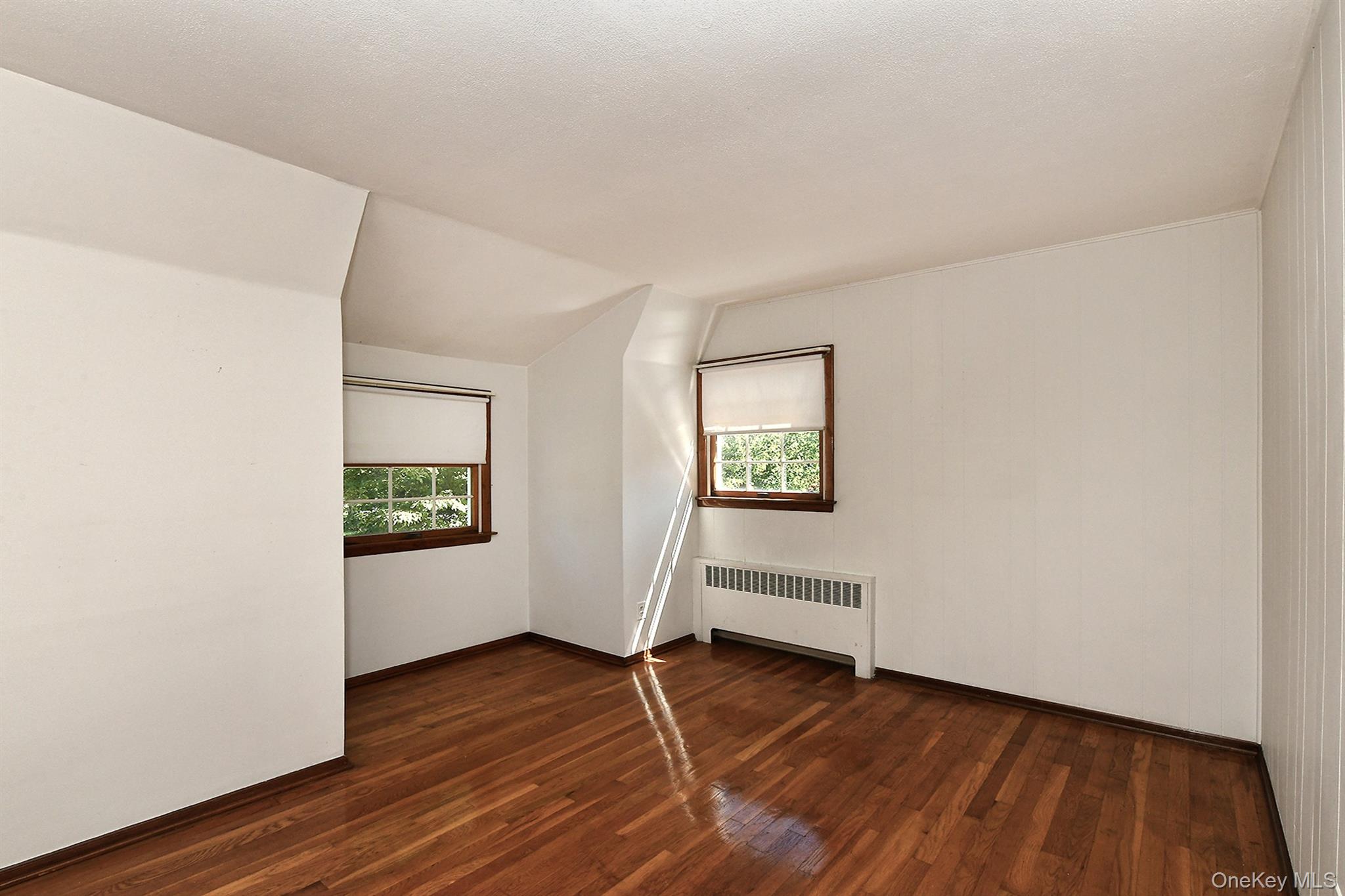 20 Brook Lane – For Sale photo 13