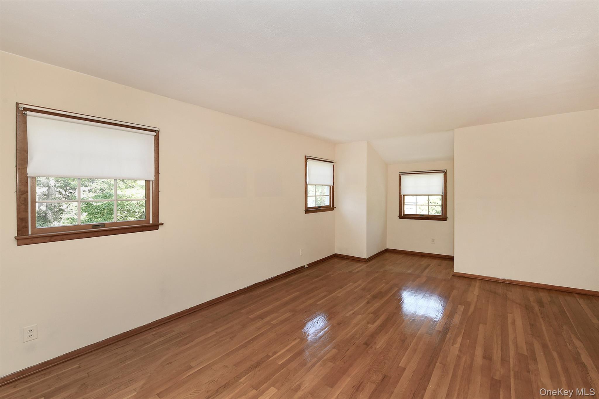 20 Brook Lane – For Sale photo 19