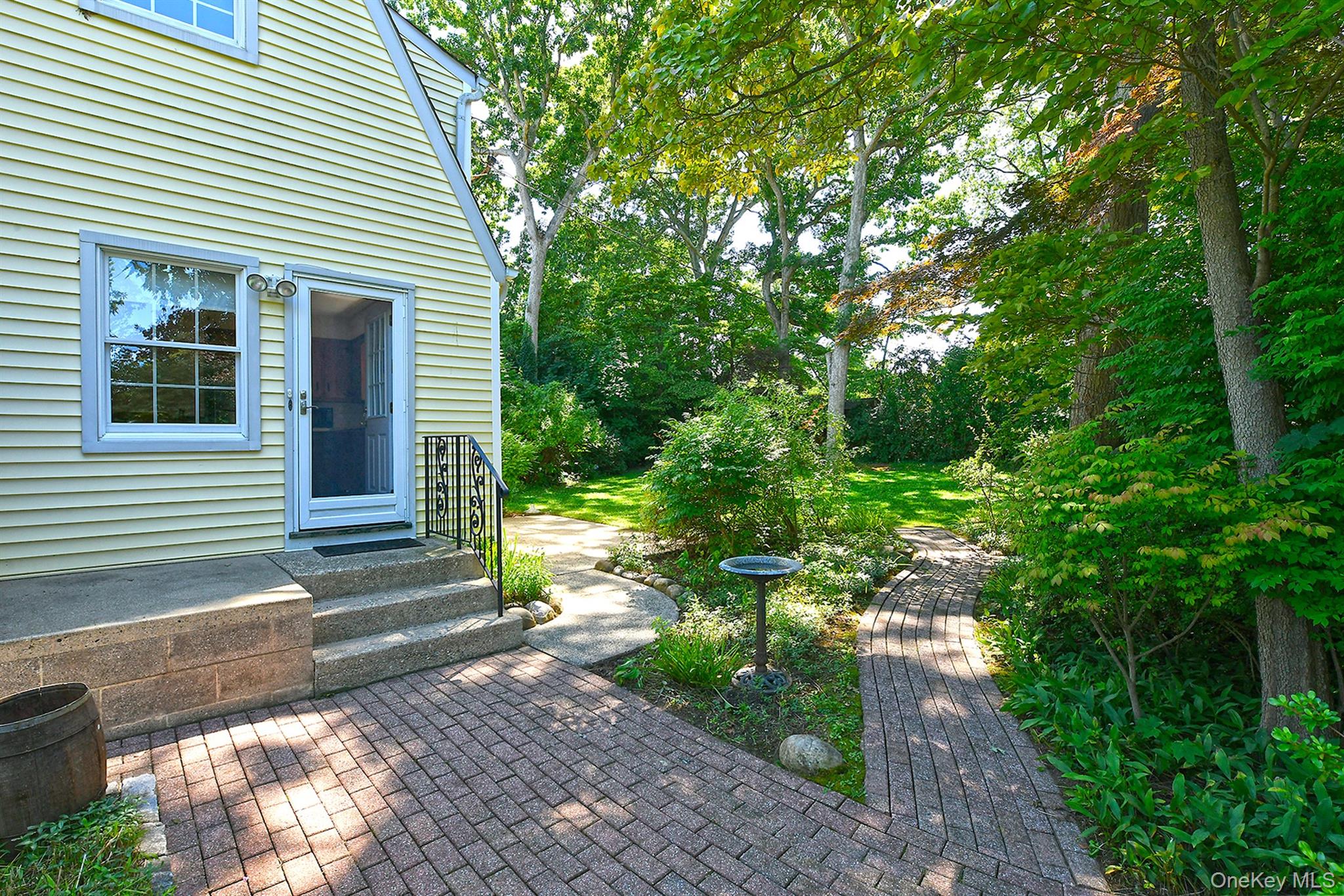 20 Brook Lane – For Sale photo 24