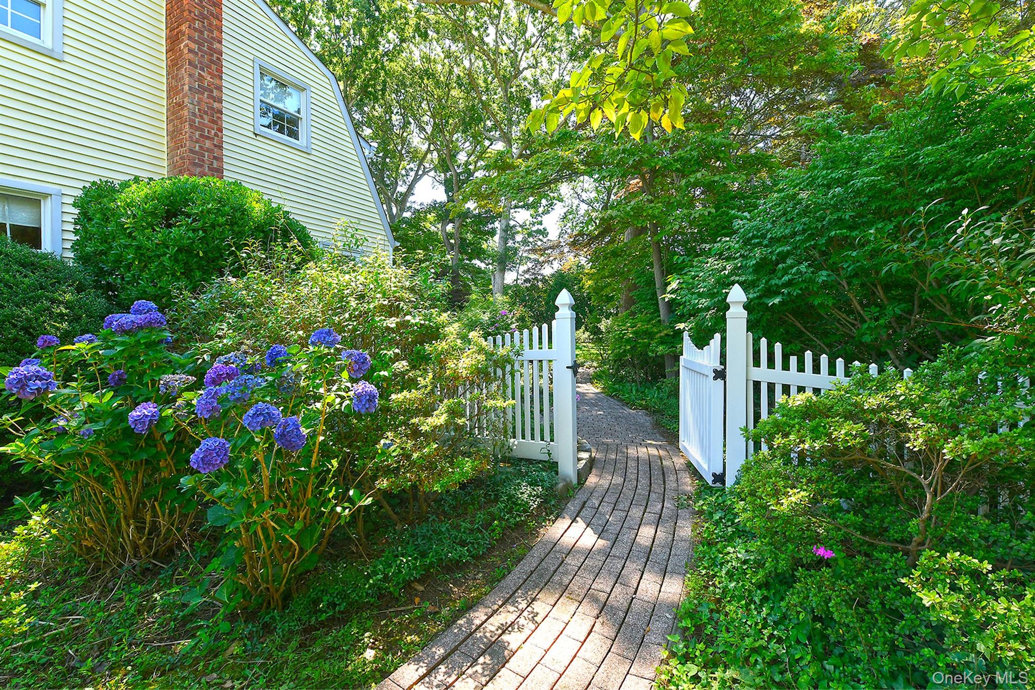 20 Brook Lane – For Sale photo 23