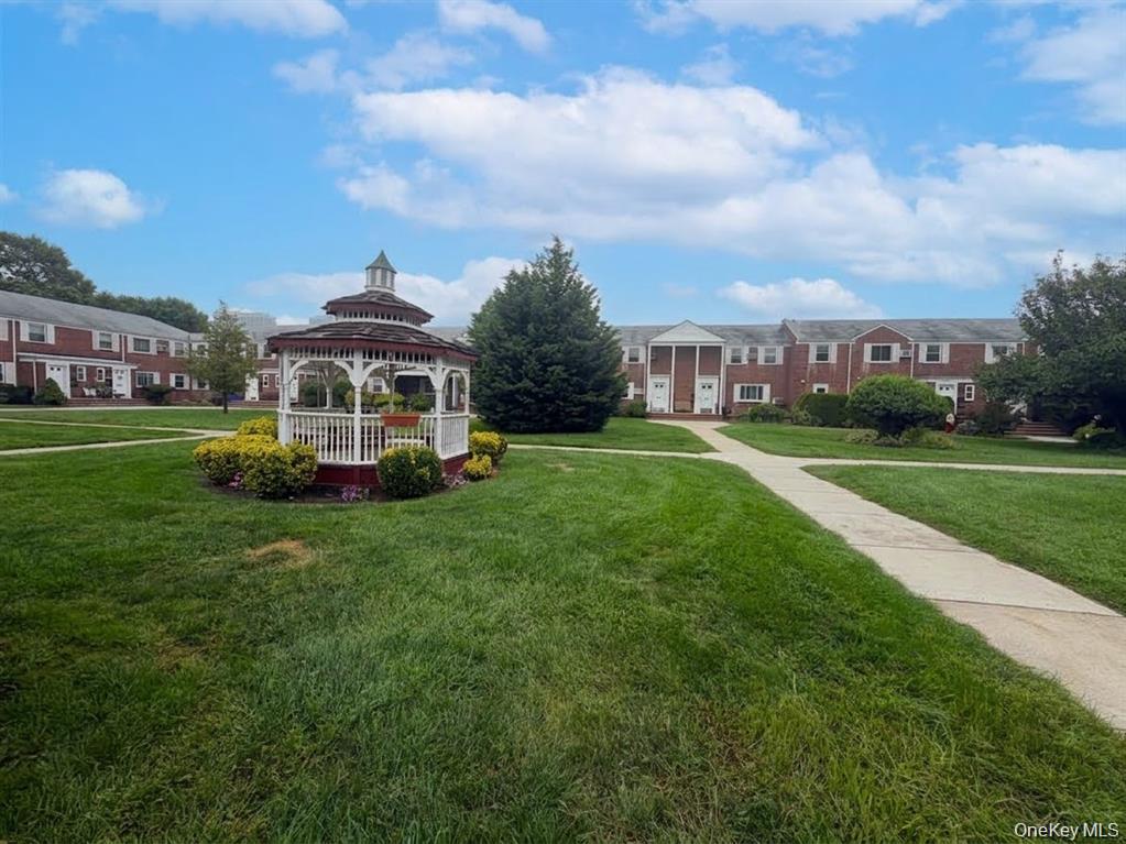7231 Little Neck Parkway, Unit 1st Floor photo 9