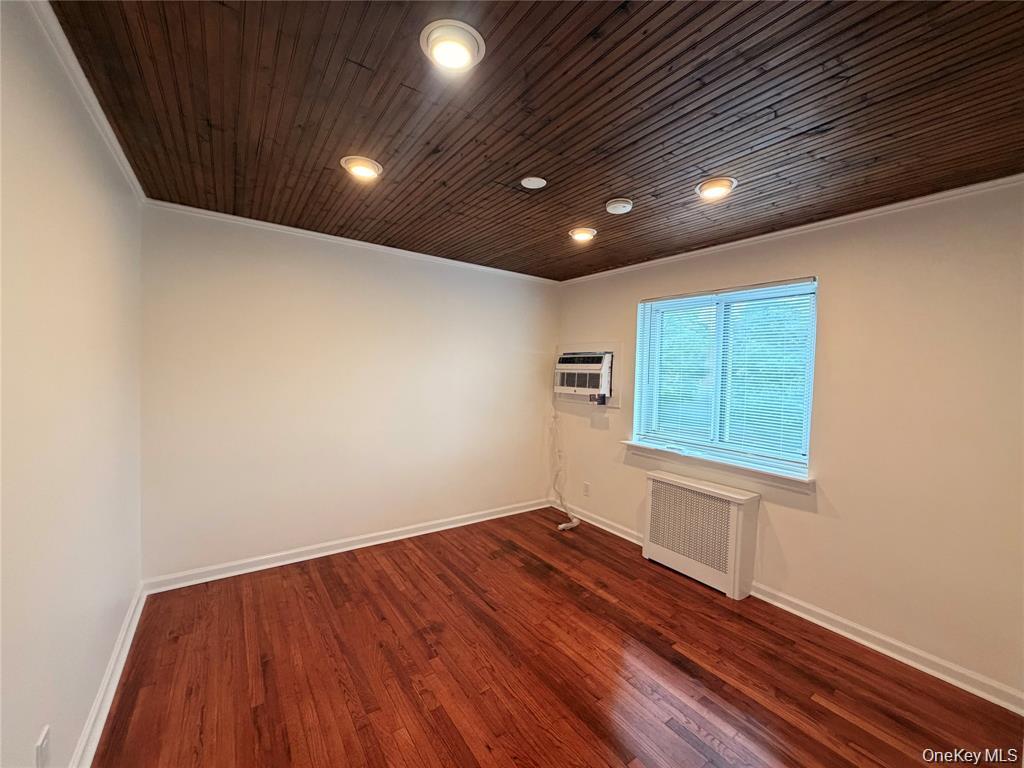 7231 Little Neck Parkway, Unit 1st Floor photo 7