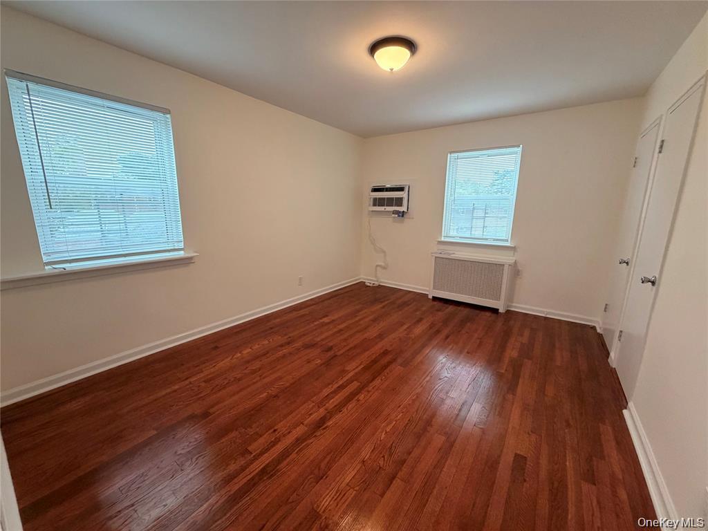 7231 Little Neck Parkway, Unit 1st Floor photo 5
