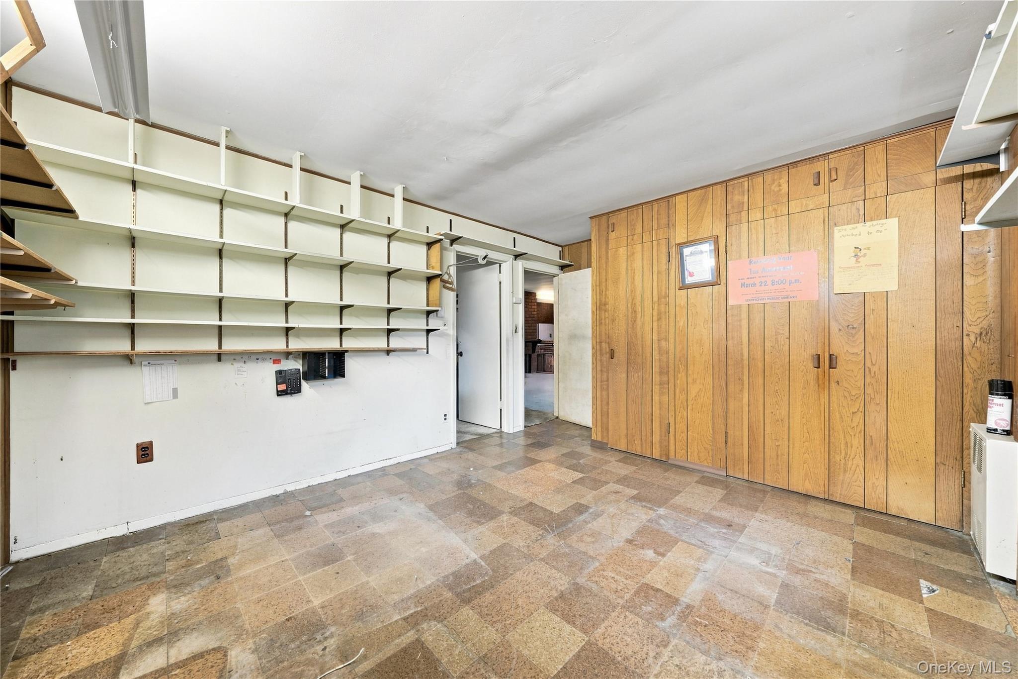 75 Weaving Lane – For Sale photo 13