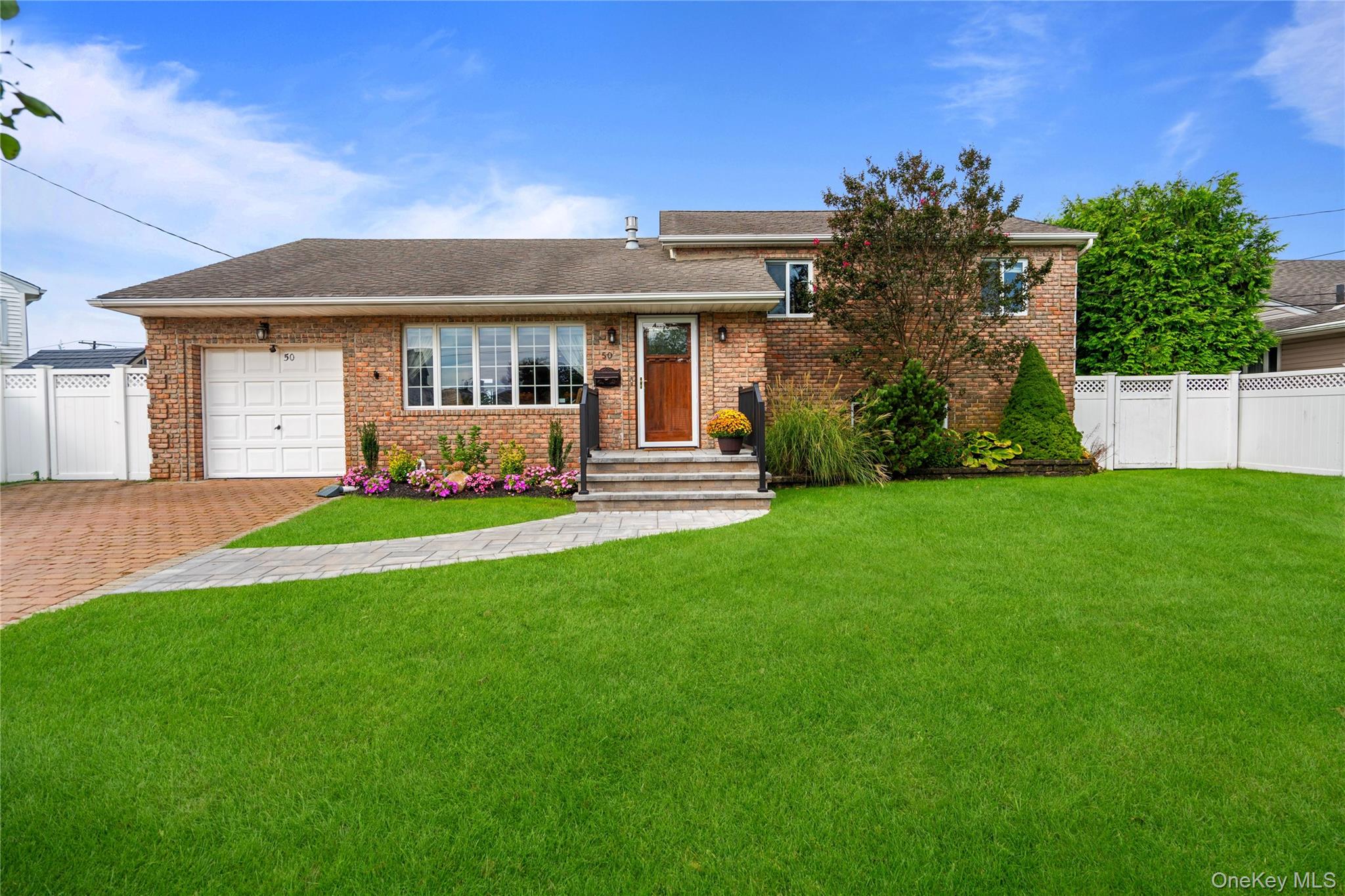 50 Marie Place – For Sale photo 3
