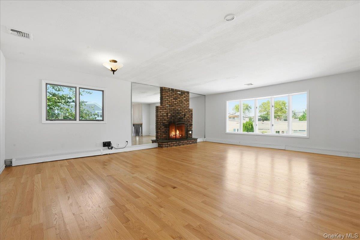 6 Adam Road W – For Sale photo 4