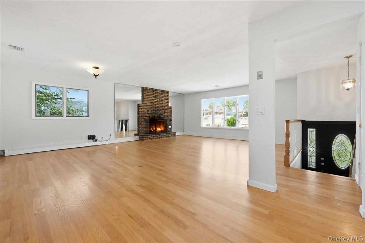 6 Adam Road W – For Sale photo 9