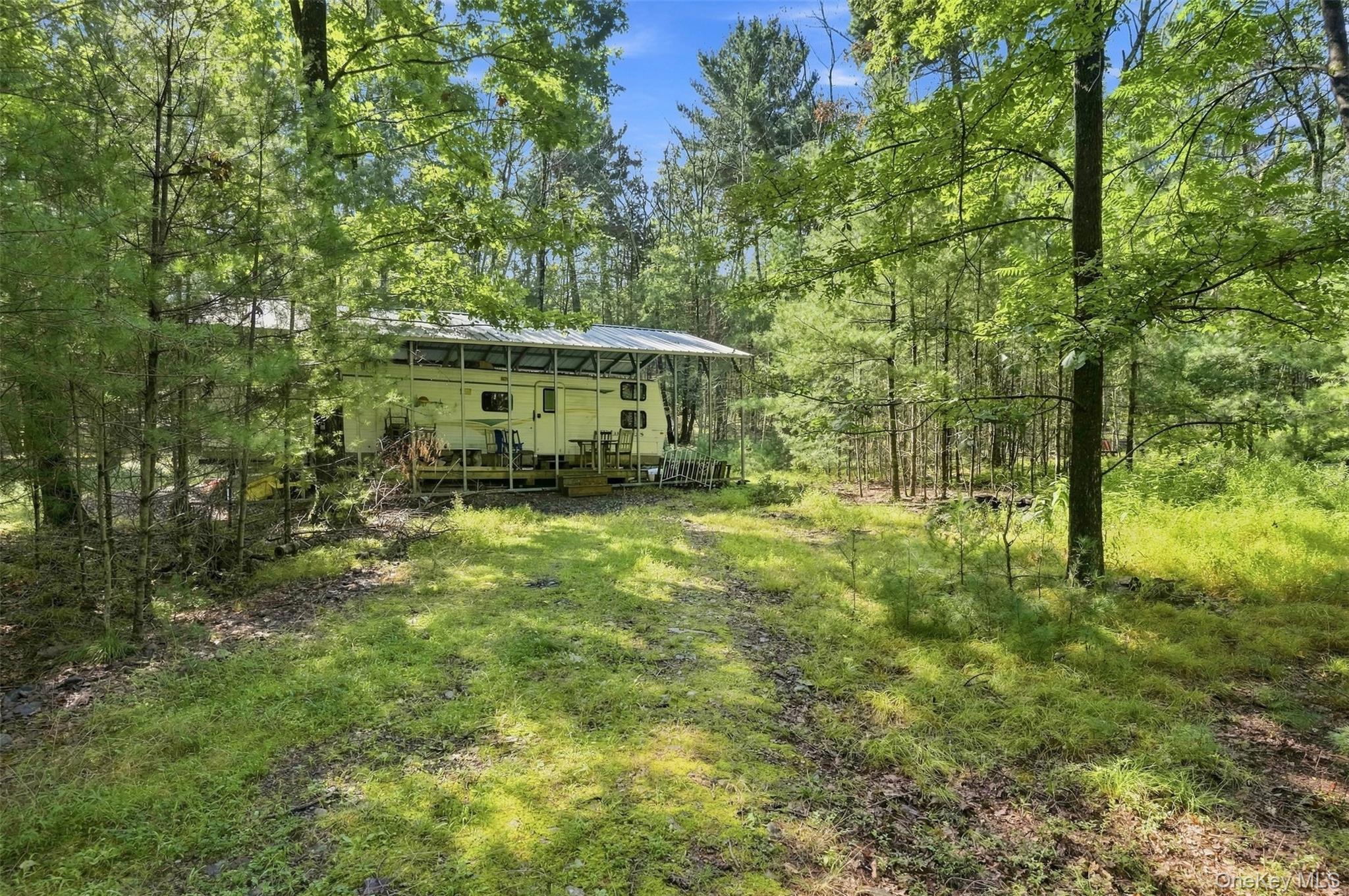 19 Indian Road – For Sale photo 6