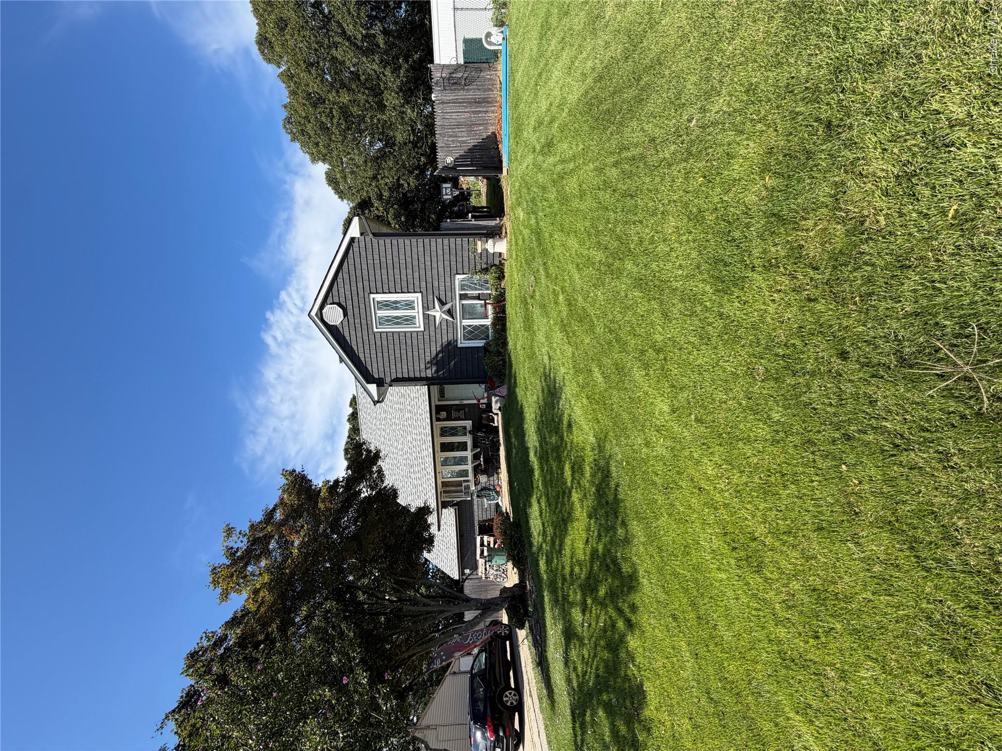 31 Garden Lane – For Sale photo 2