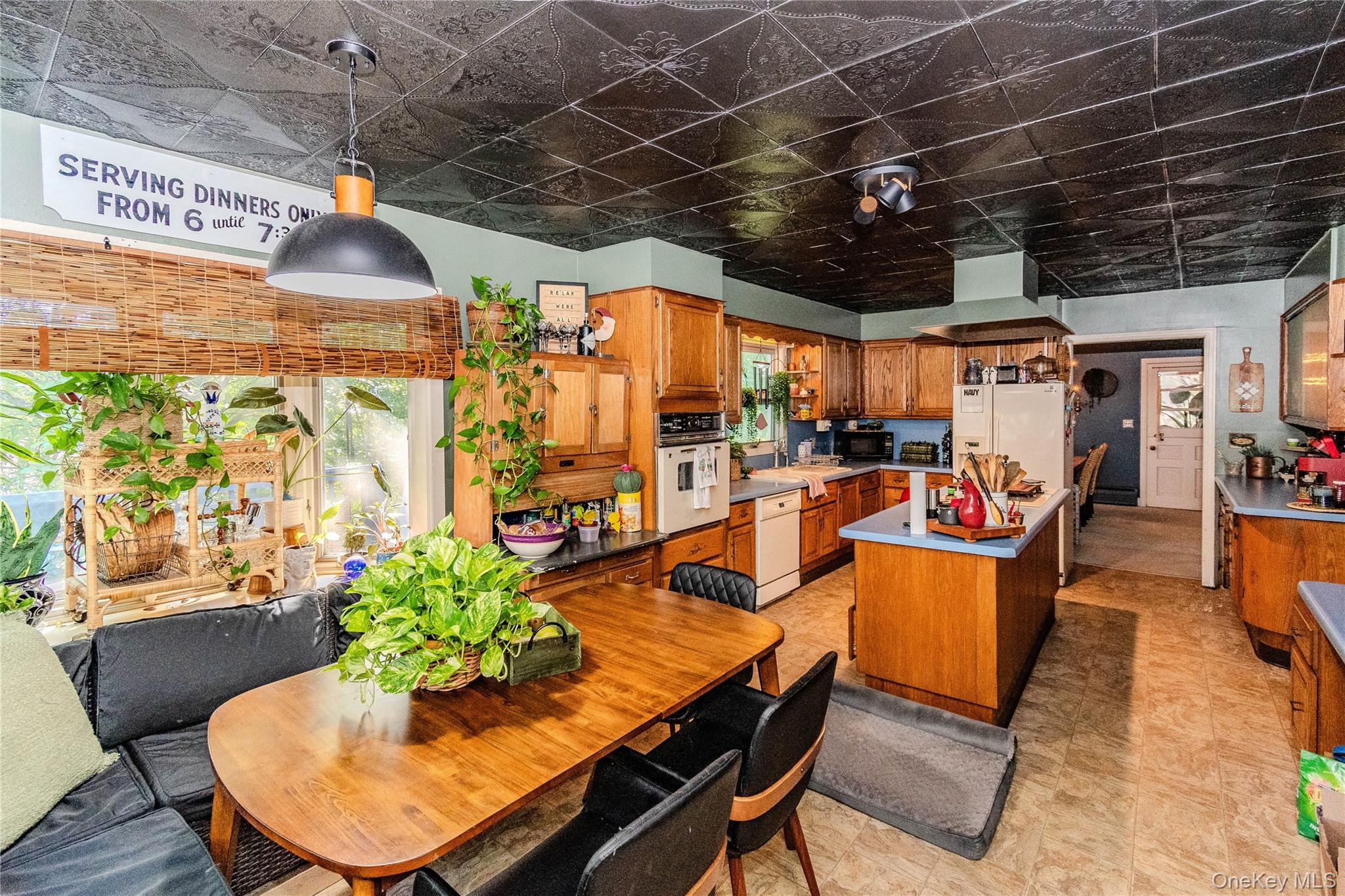 6 Hope Lane – For Sale photo 20