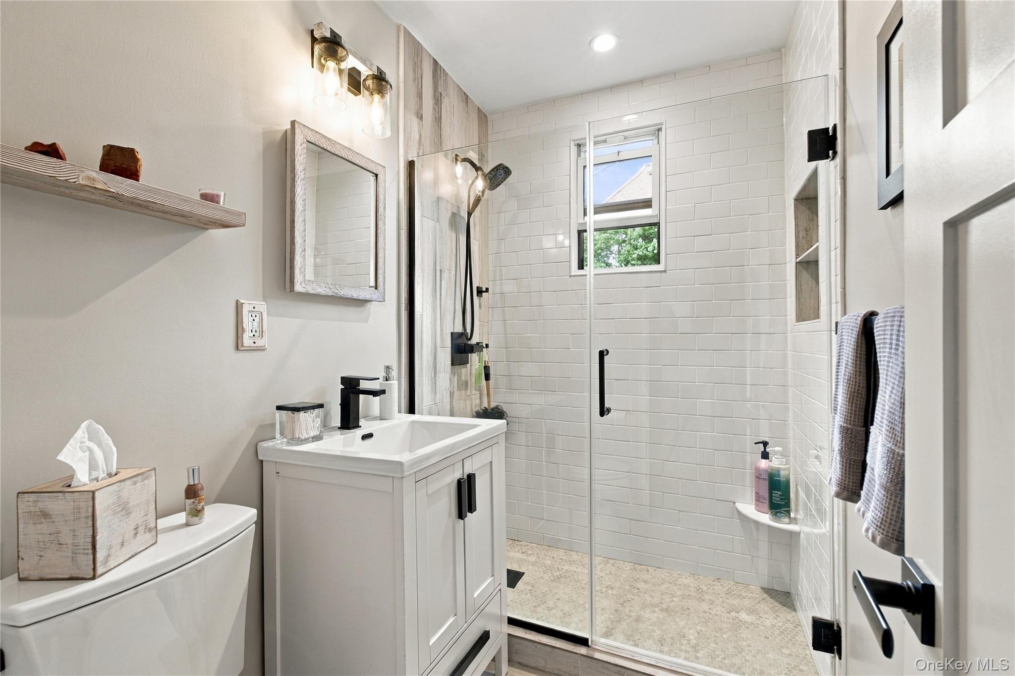 2 Bryant Crescent, Unit 1N photo 12