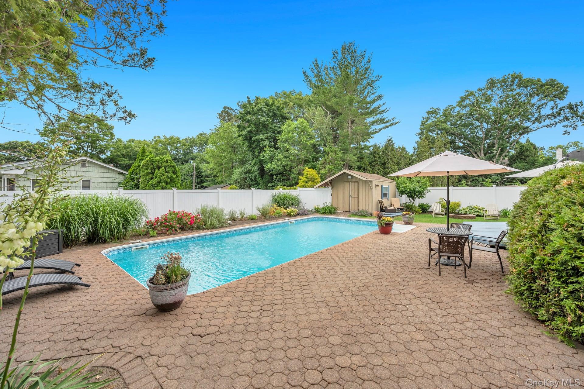 93 Midwood Avenue – For Sale photo 6