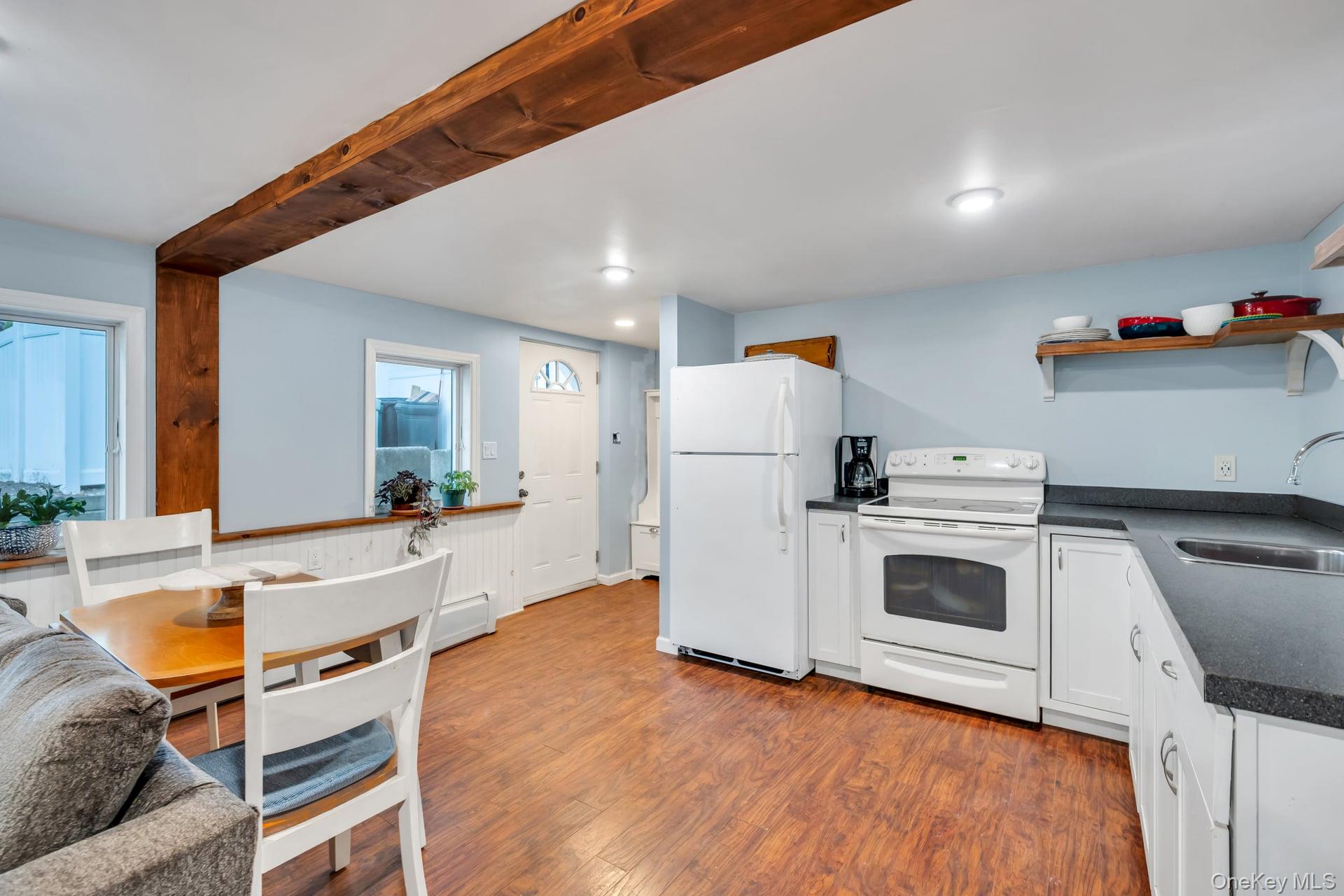 93 Midwood Avenue – For Sale photo 42