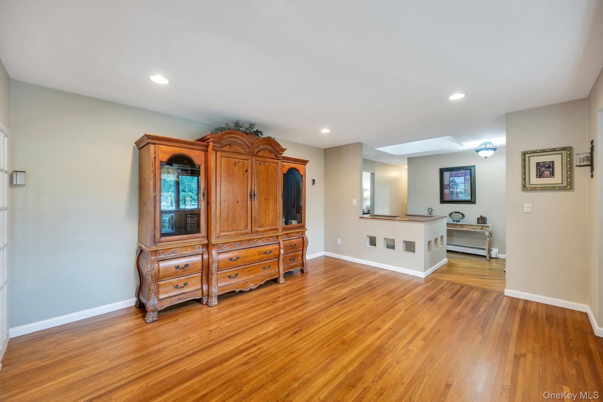 93 Midwood Avenue – For Sale photo 24