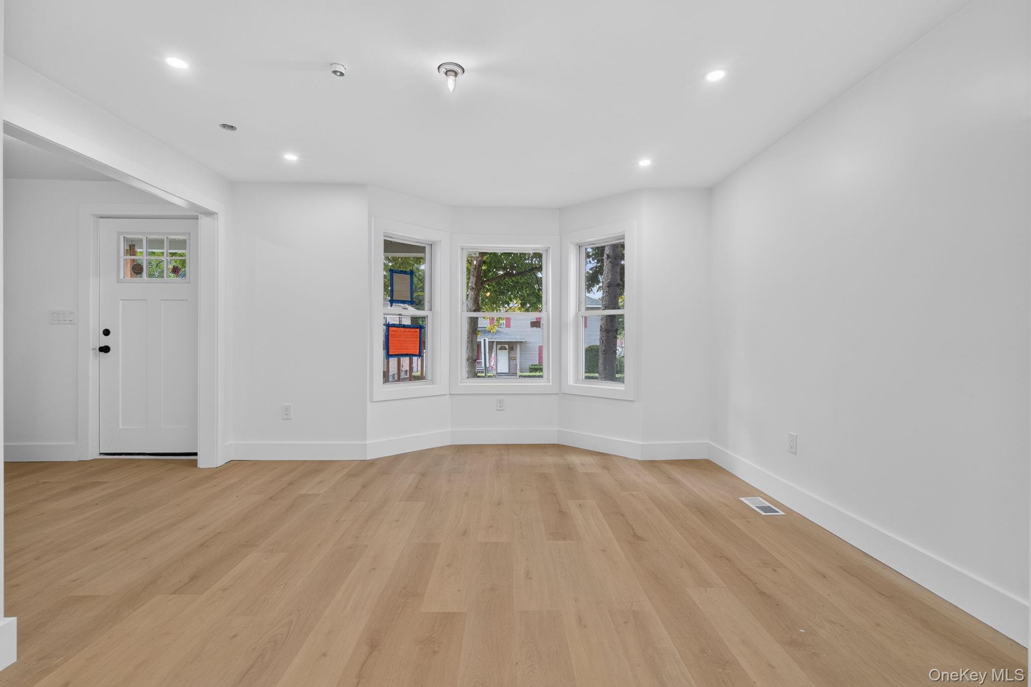 76 Poplar Street – For Sale photo 5