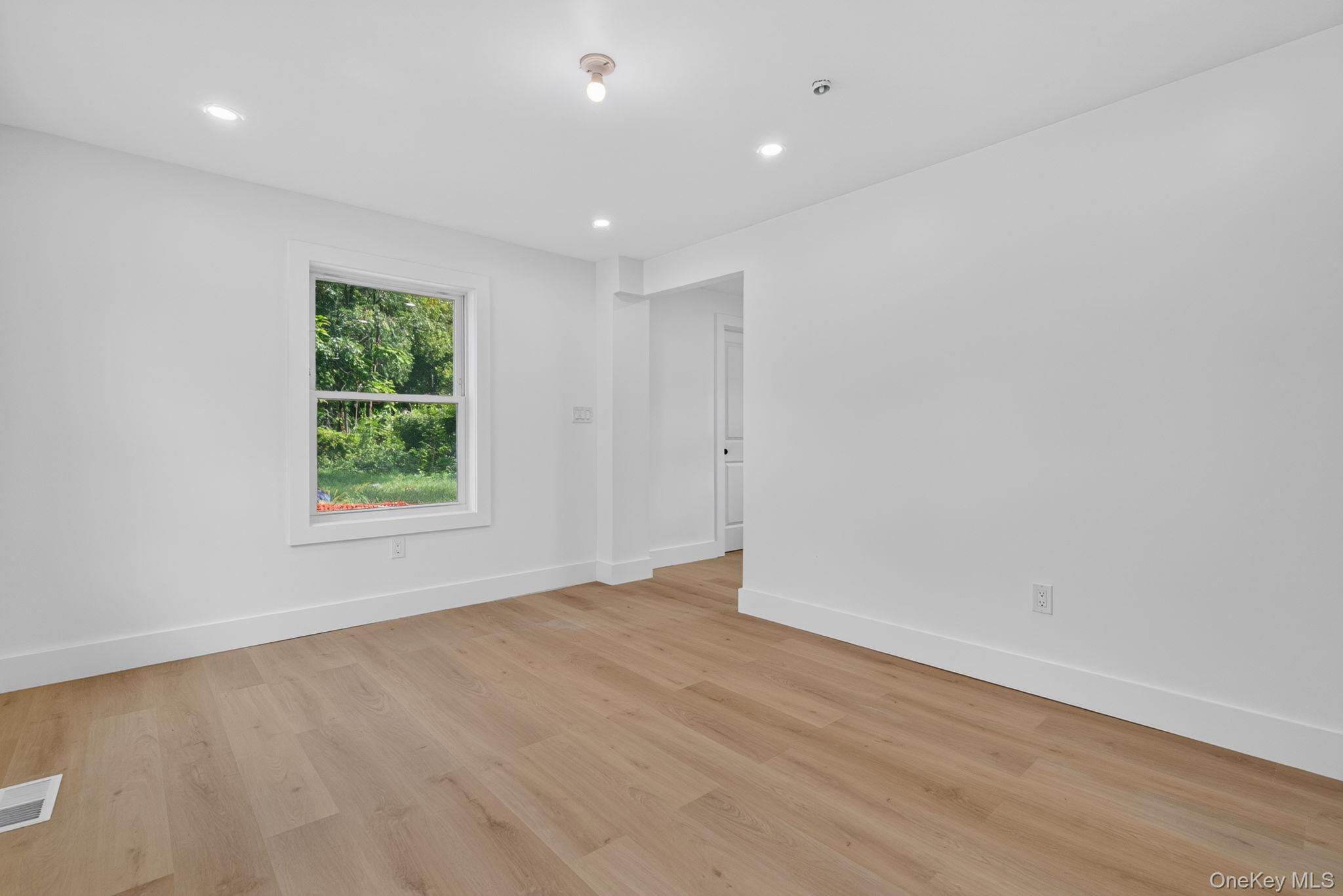 76 Poplar Street – For Sale photo 11