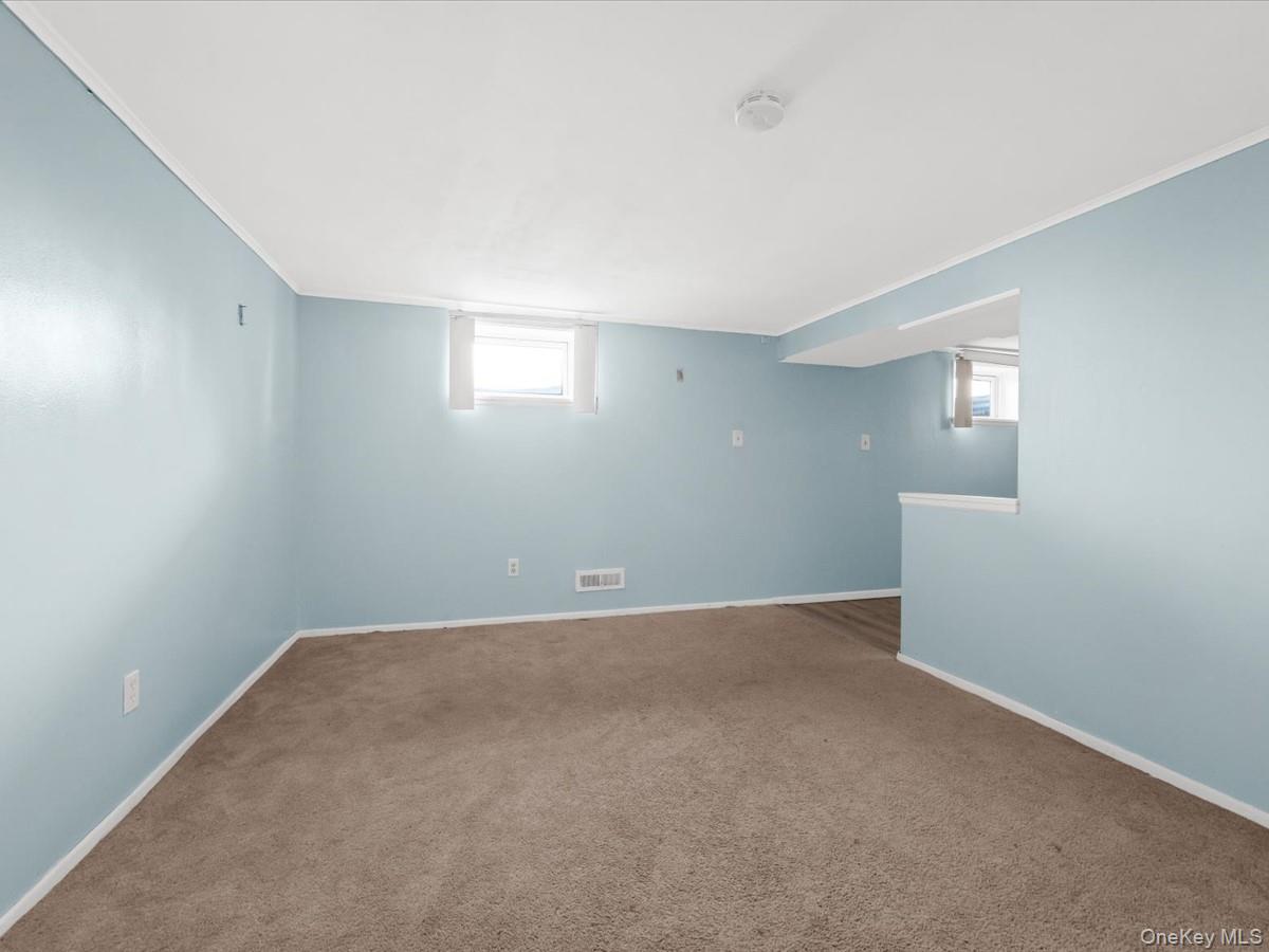 77 Litchfield Avenue – For Sale photo 16