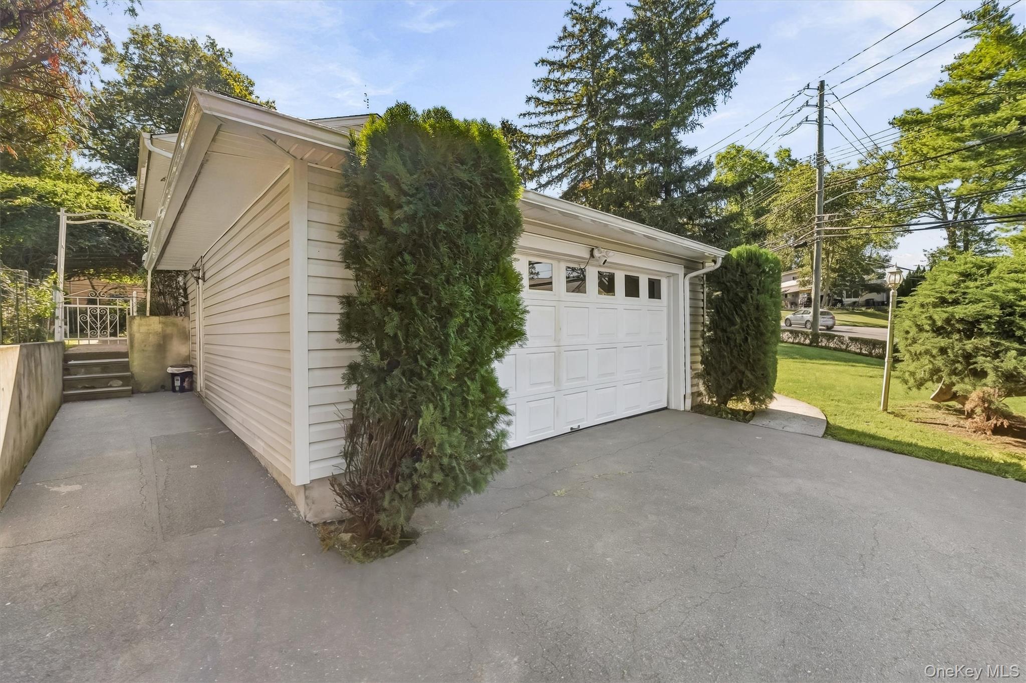 1 Tudor Place – For Sale photo 32