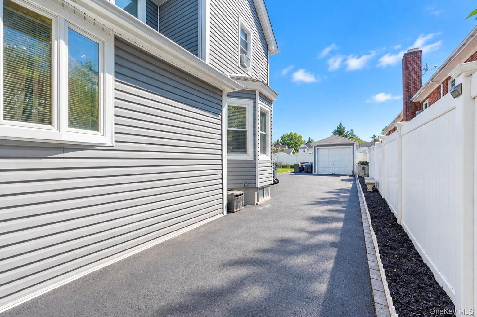 63 S Franklin Avenue – For Sale photo 24