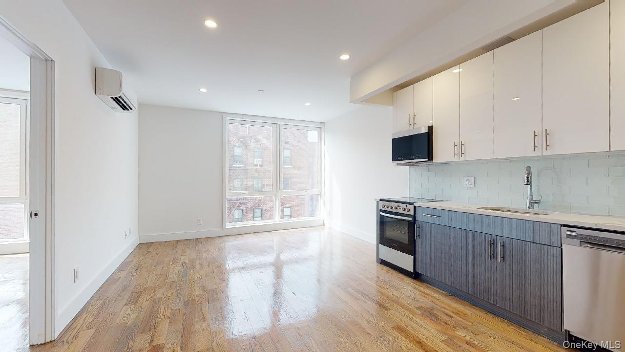 138-28 Queens Boulevard, Unit 2C photo 3