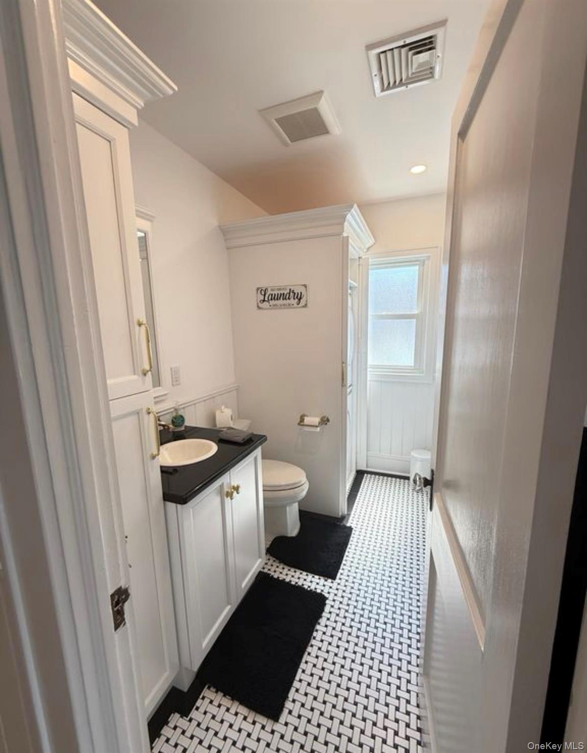 92 Hewlett Avenue – For Rent photo 15
