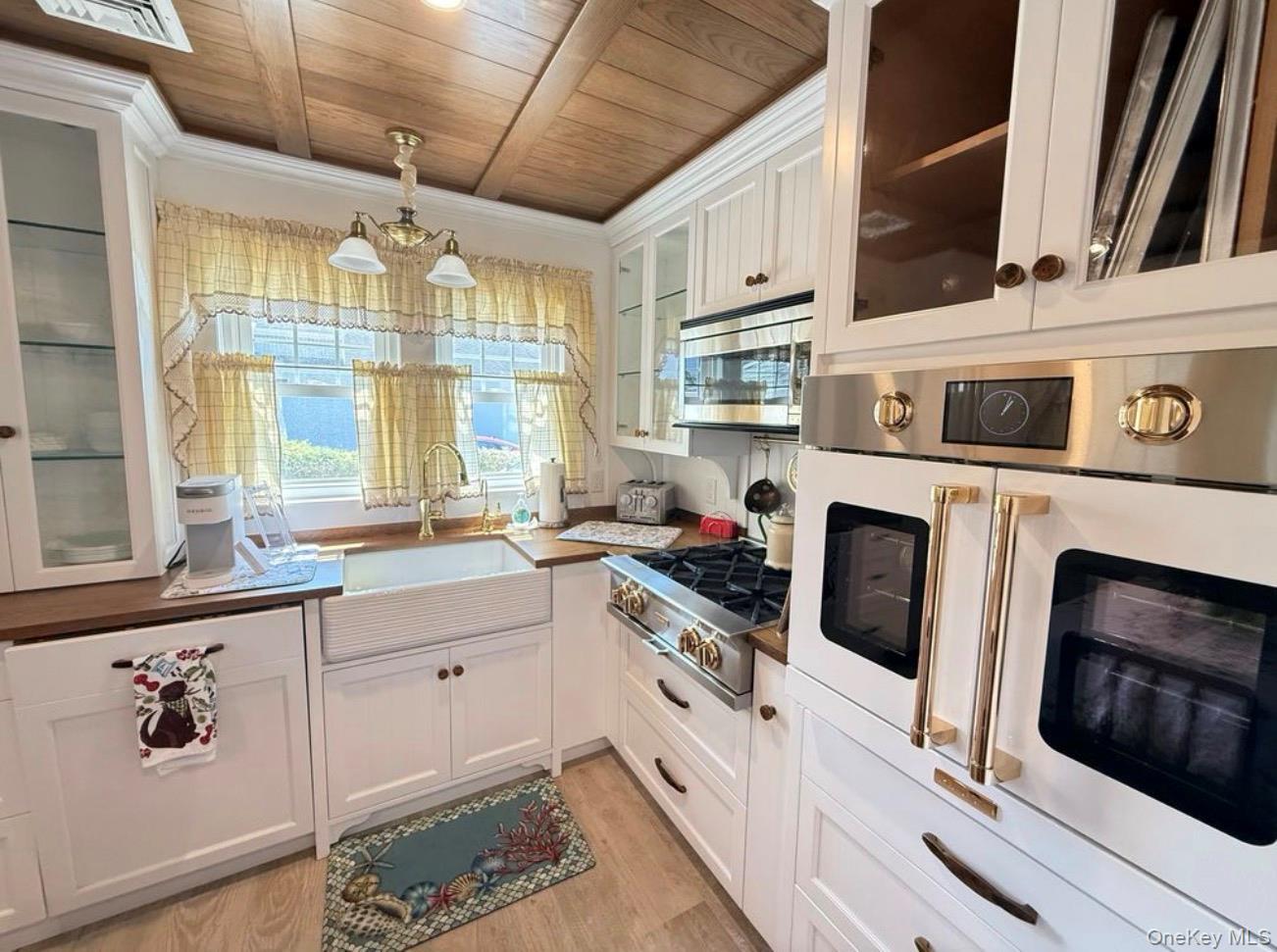 92 Hewlett Avenue – For Rent photo 6