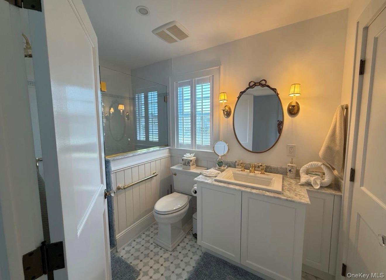 92 Hewlett Avenue – For Rent photo 12