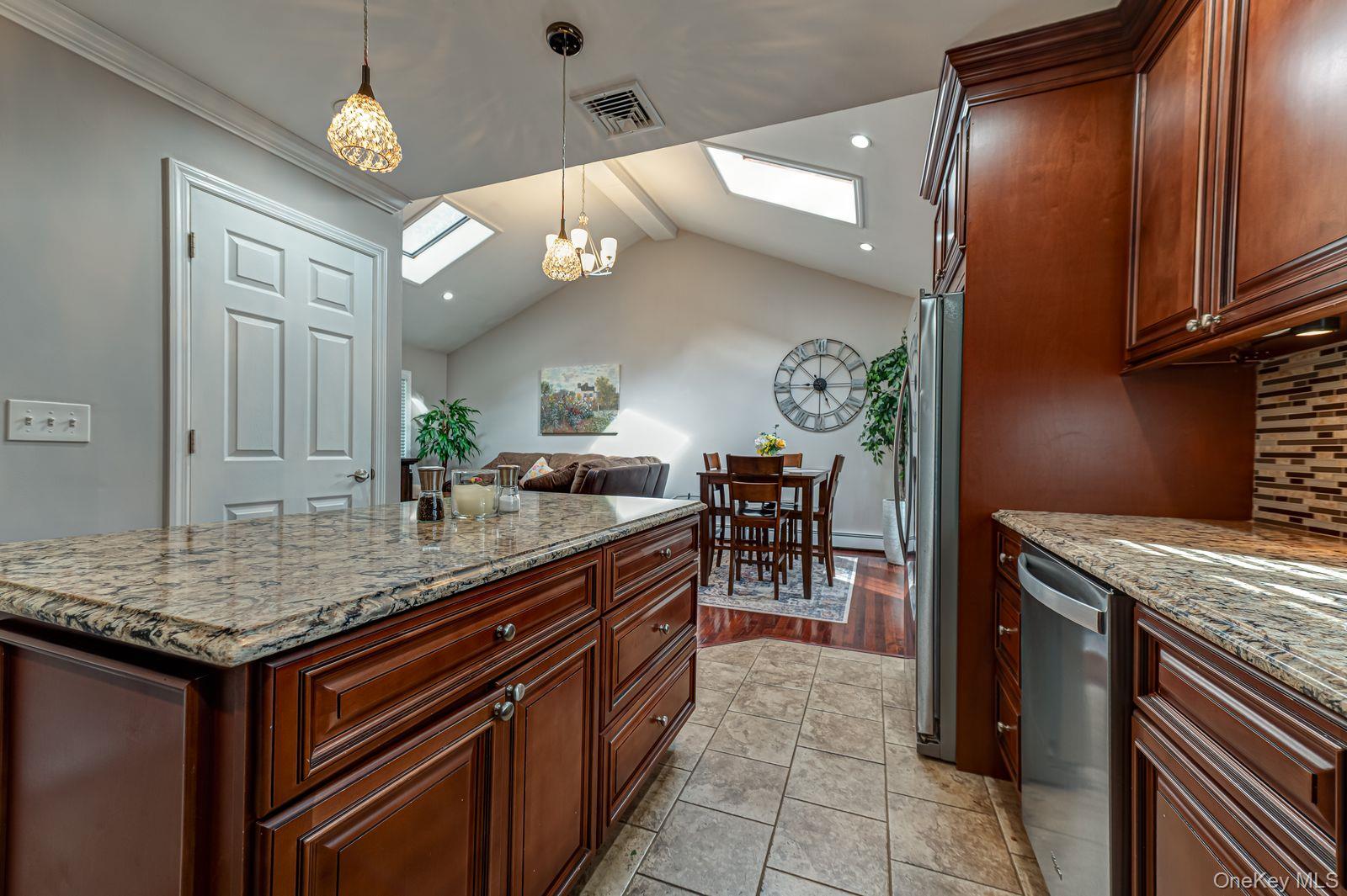 23 Jupiter Road – For Sale photo 5