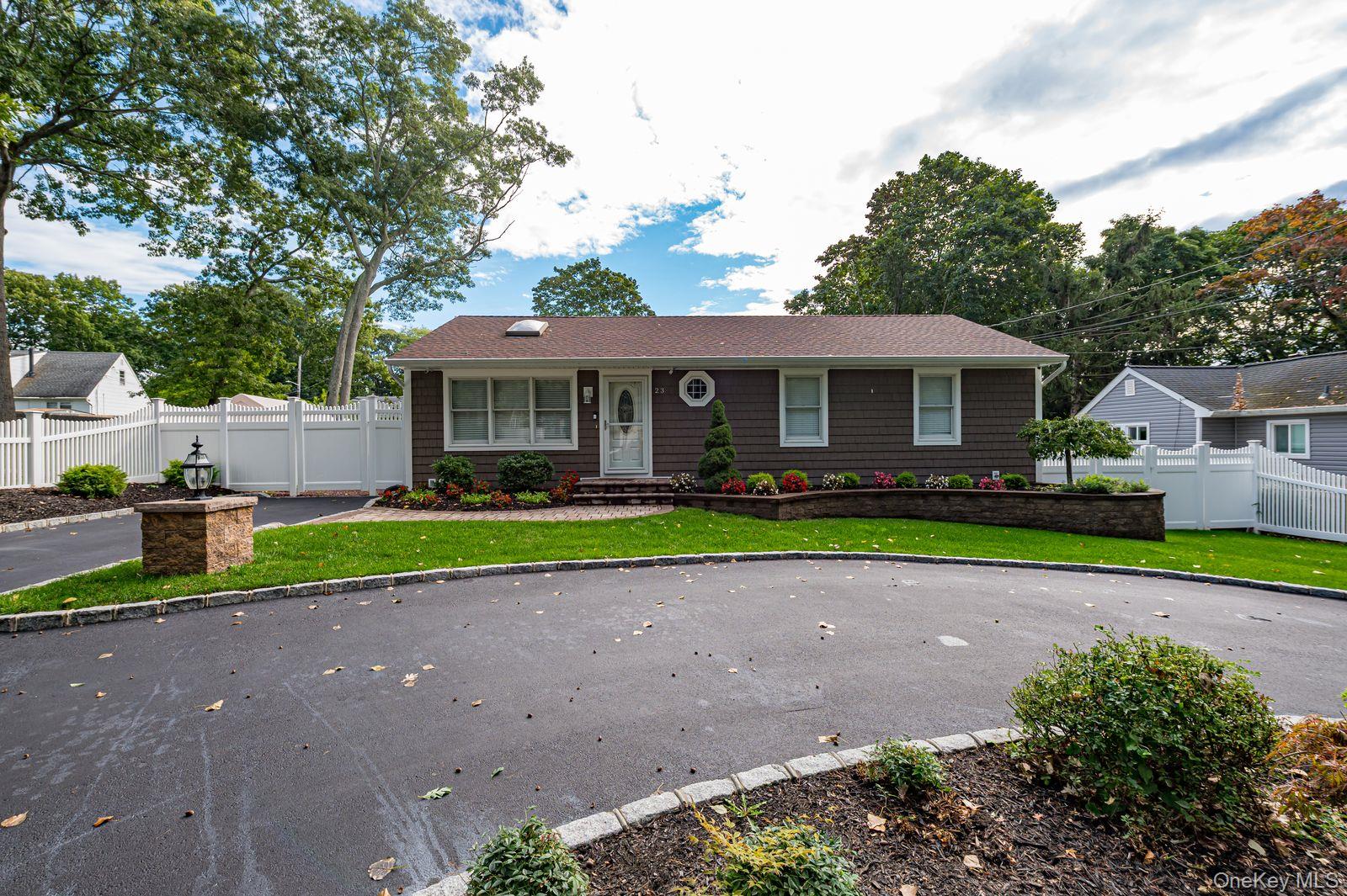 23 Jupiter Road – For Sale photo 2