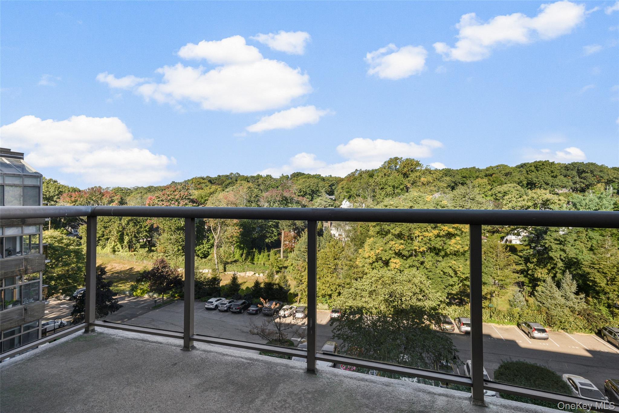 35 N Chatsworth Avenue, Unit 6C photo 10