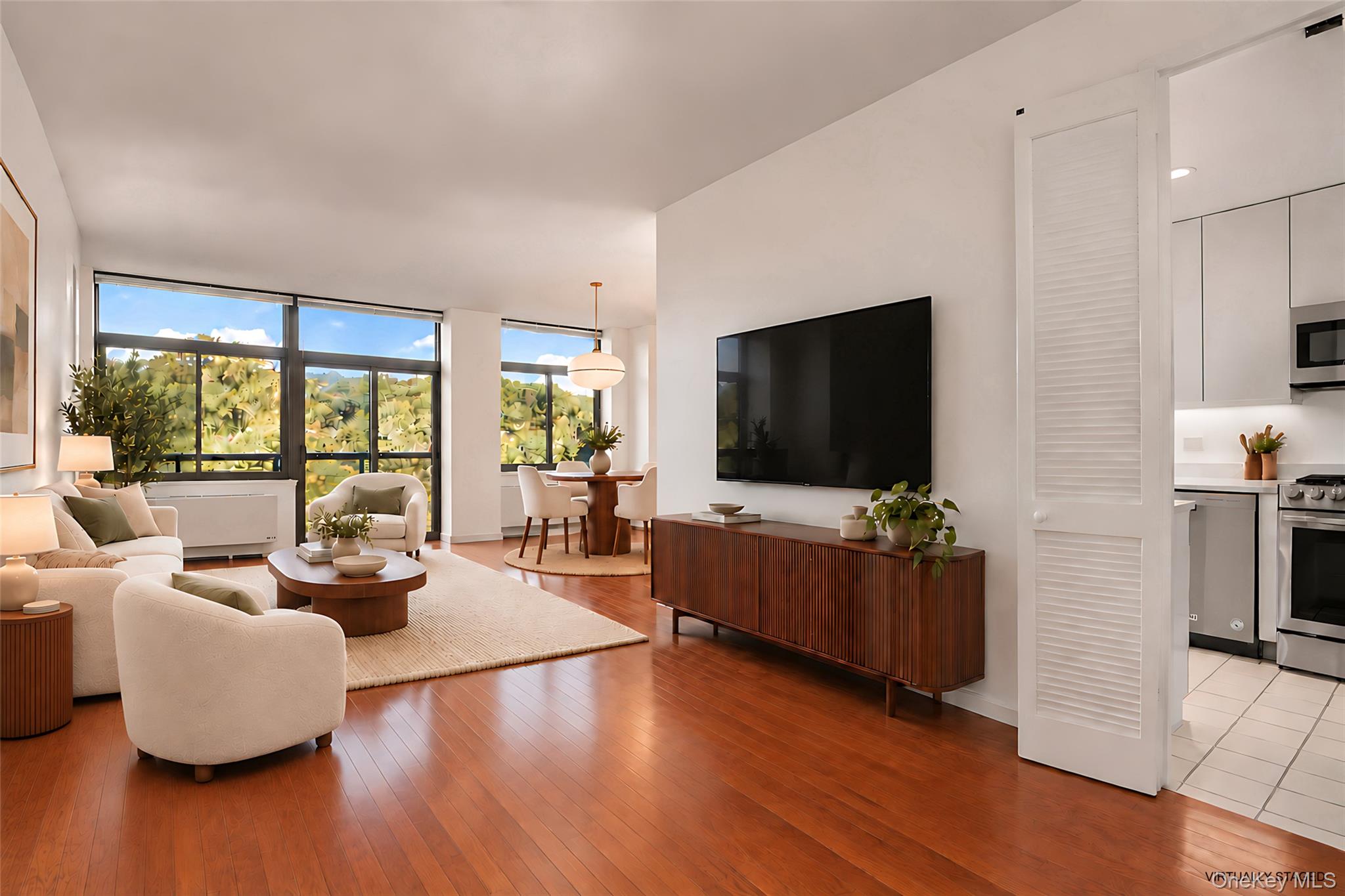35 N Chatsworth Avenue, Unit 6C photo 5
