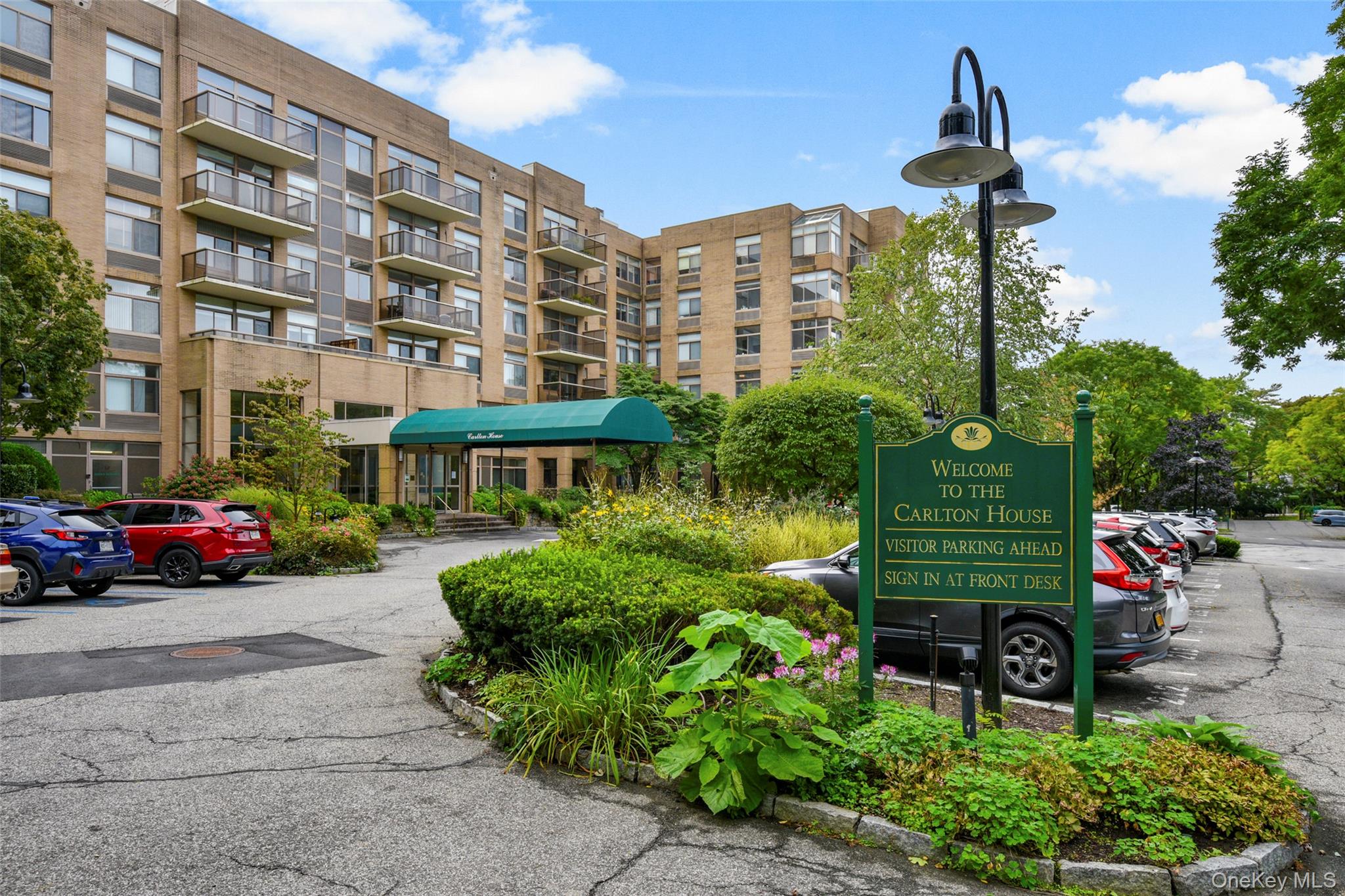 35 N Chatsworth Avenue, Unit 6C photo 29