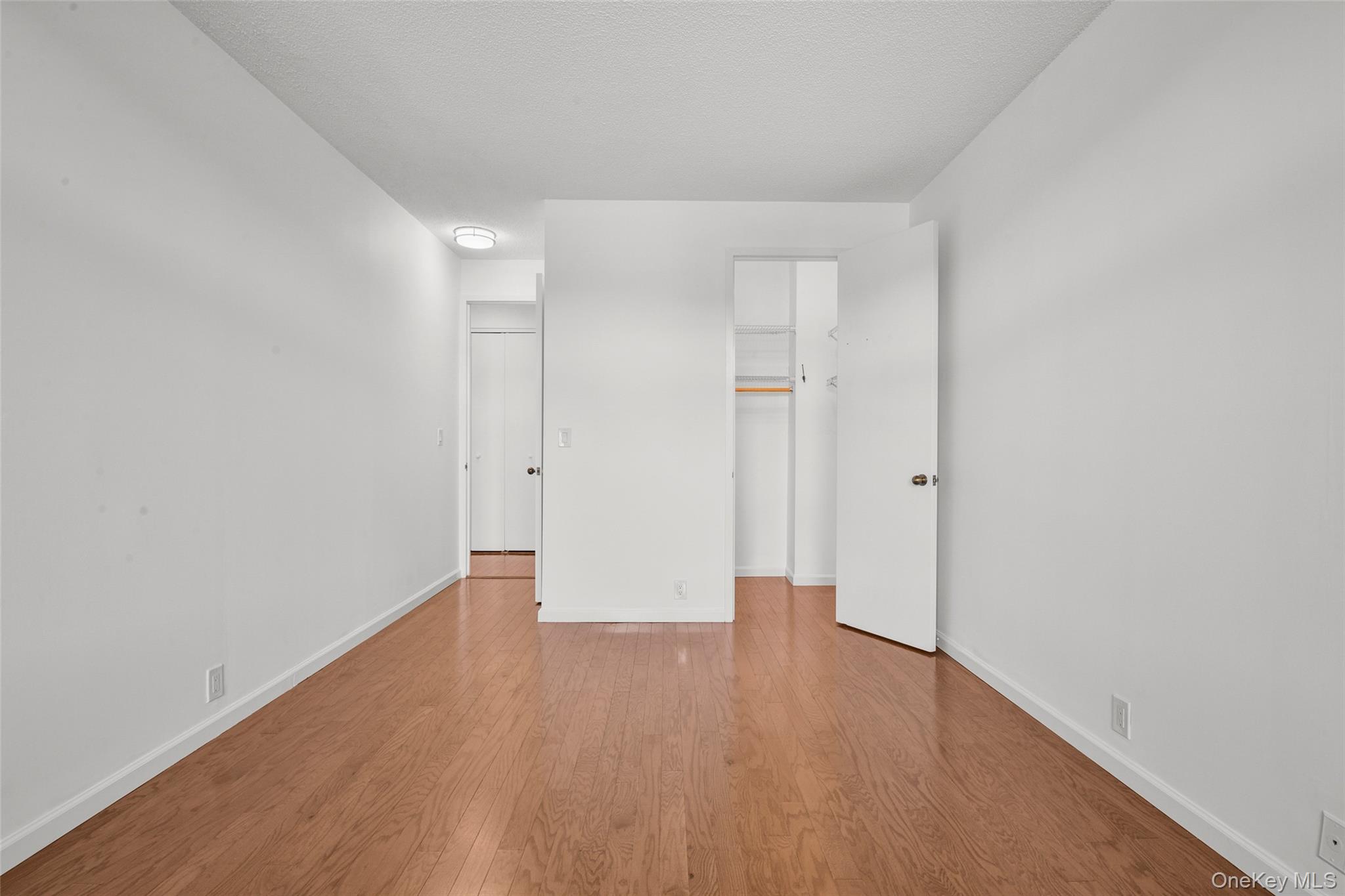 35 N Chatsworth Avenue, Unit 6C photo 19