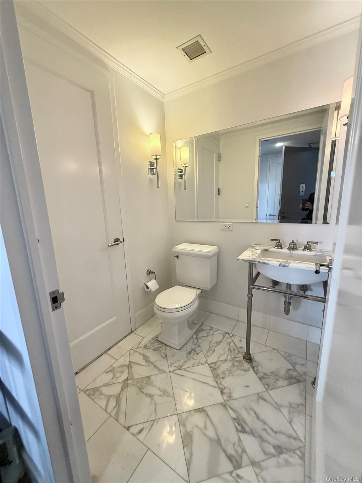 10 City Place, Unit 9G photo 8