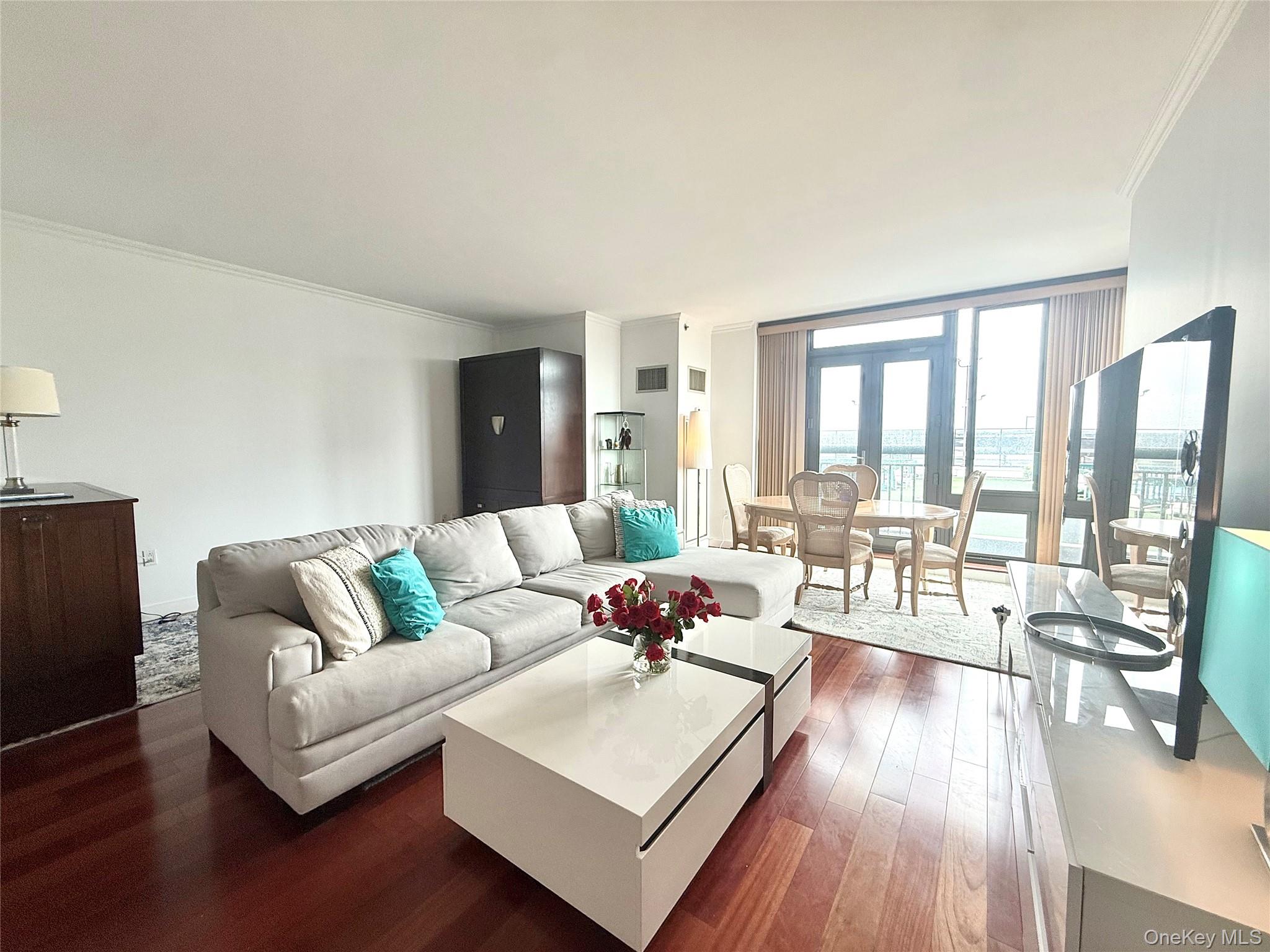 10 City Place, Unit 9G photo 7