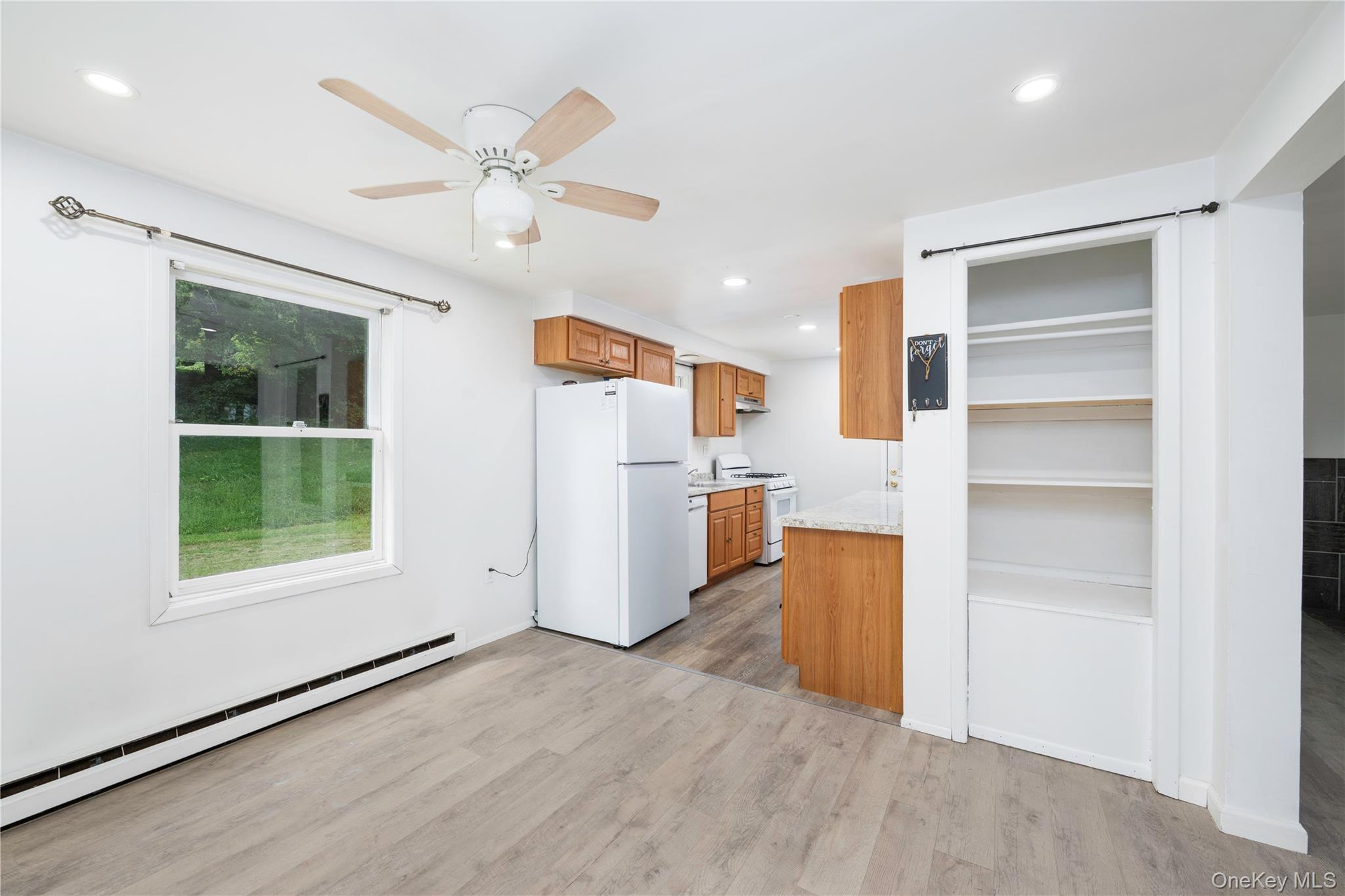 158 Stagecoach Pass – For Sale photo 7