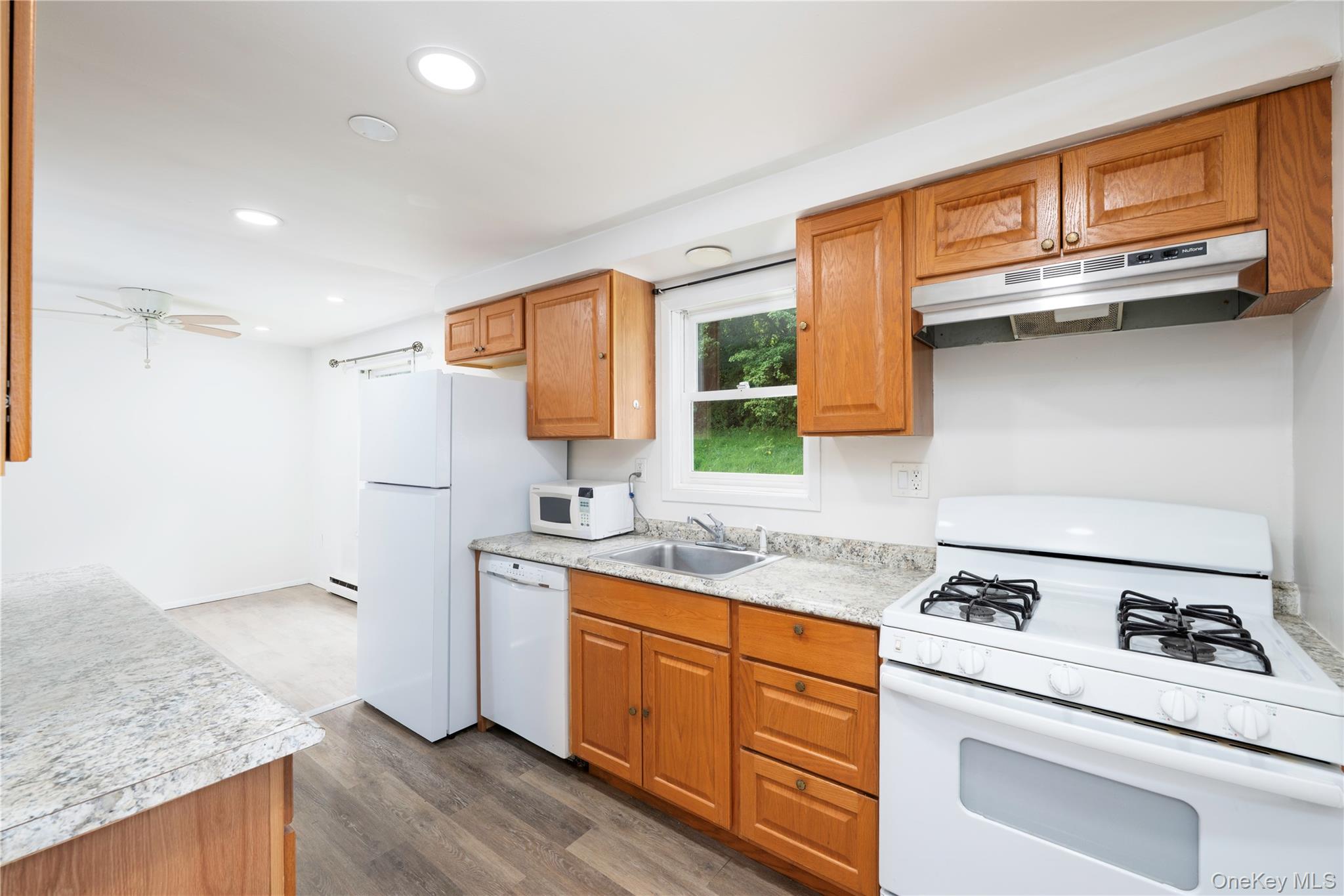 158 Stagecoach Pass – For Sale photo 9