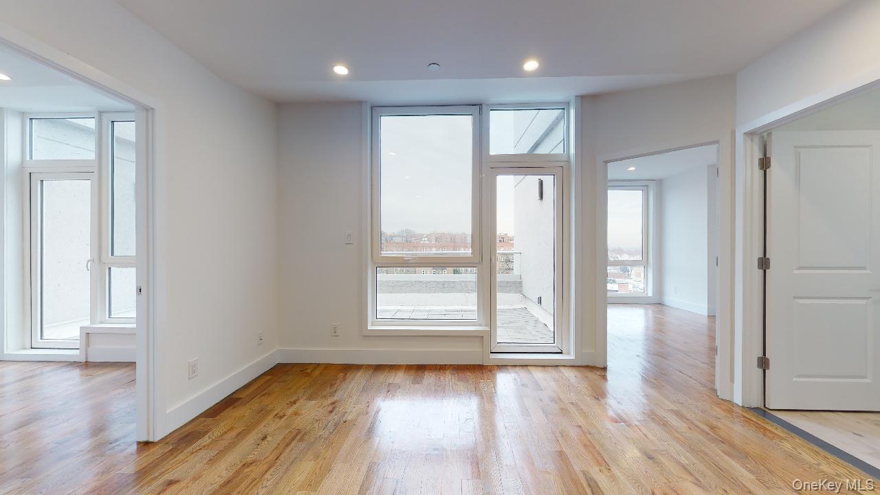 138-28 Queens Boulevard, Unit PH-7F photo 5