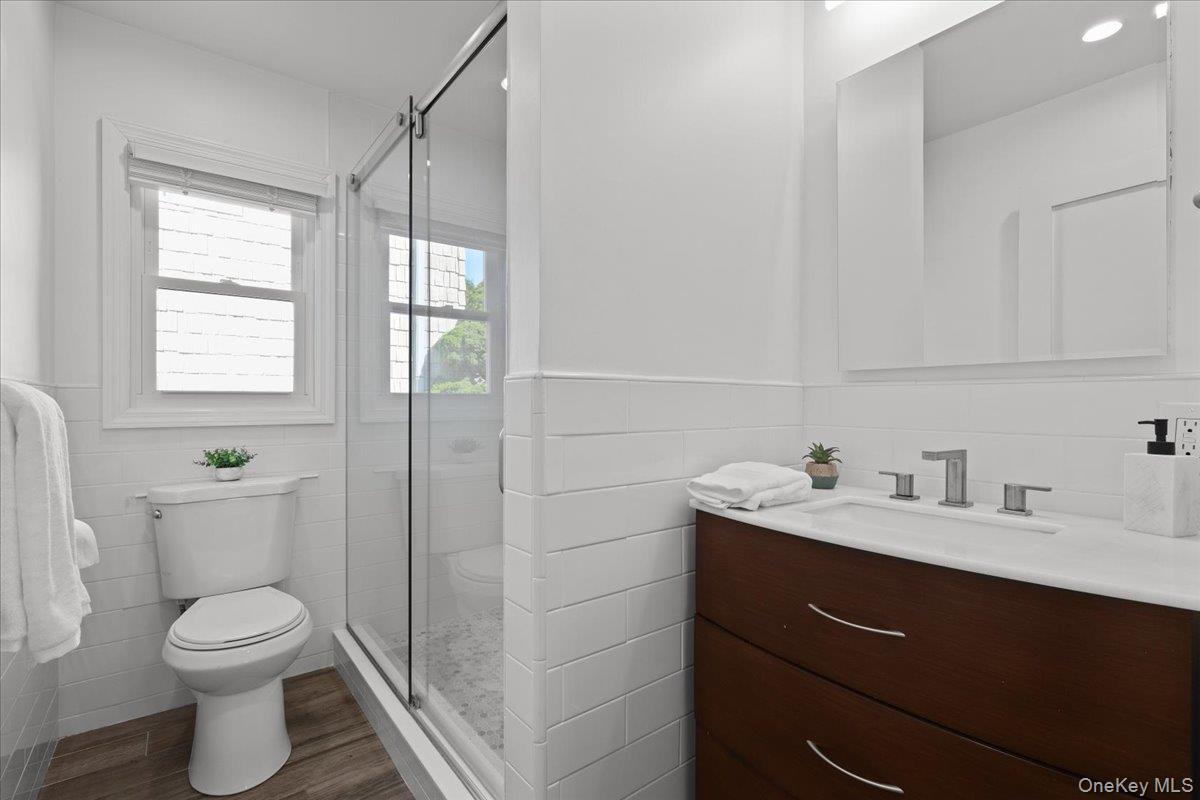 214 Frank Avenue – For Sale photo 15