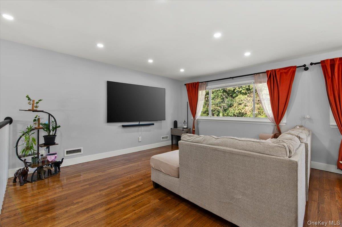 187 Catherine Street – For Sale photo 14