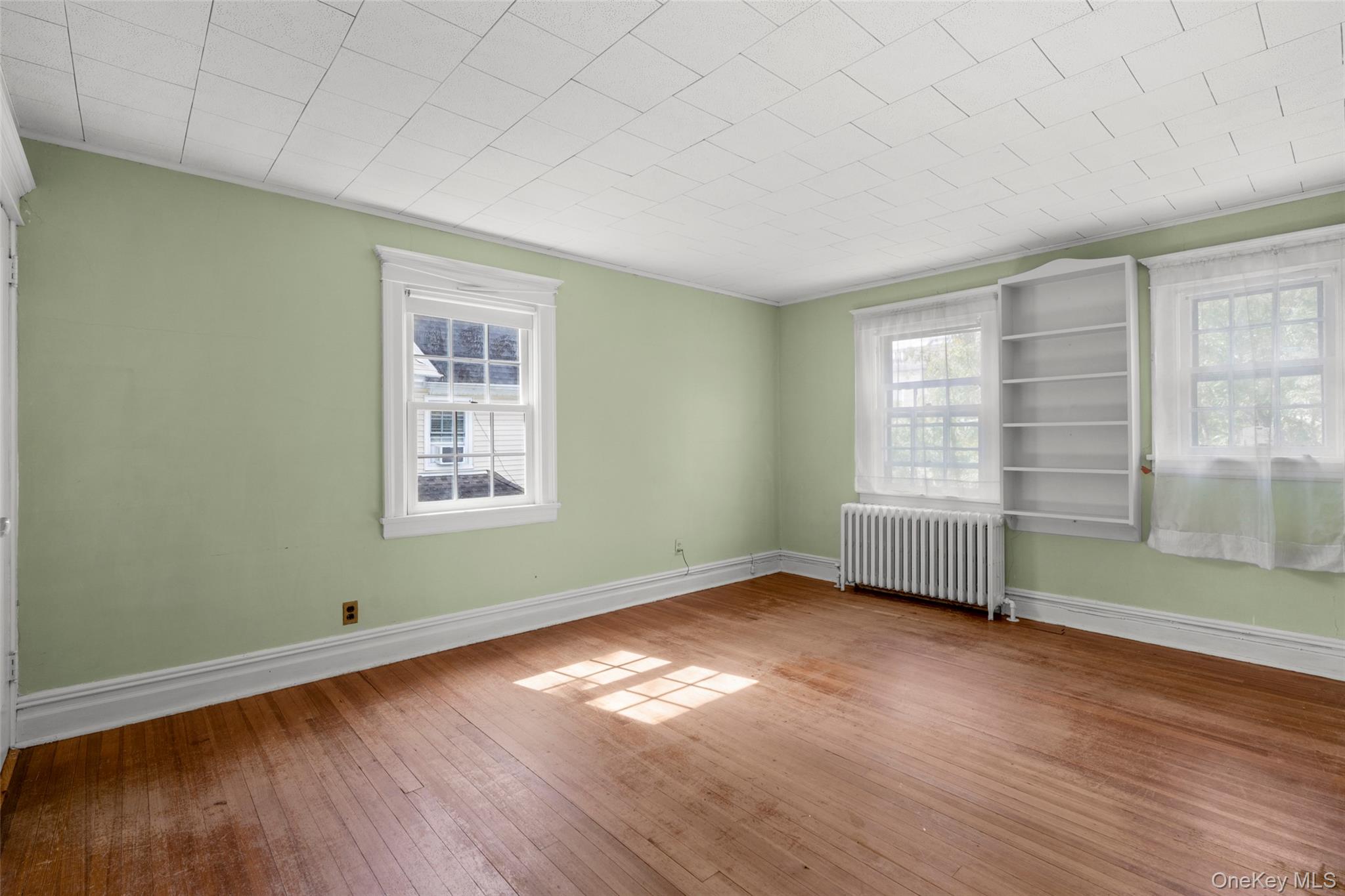 18 Second Avenue – For Sale photo 14