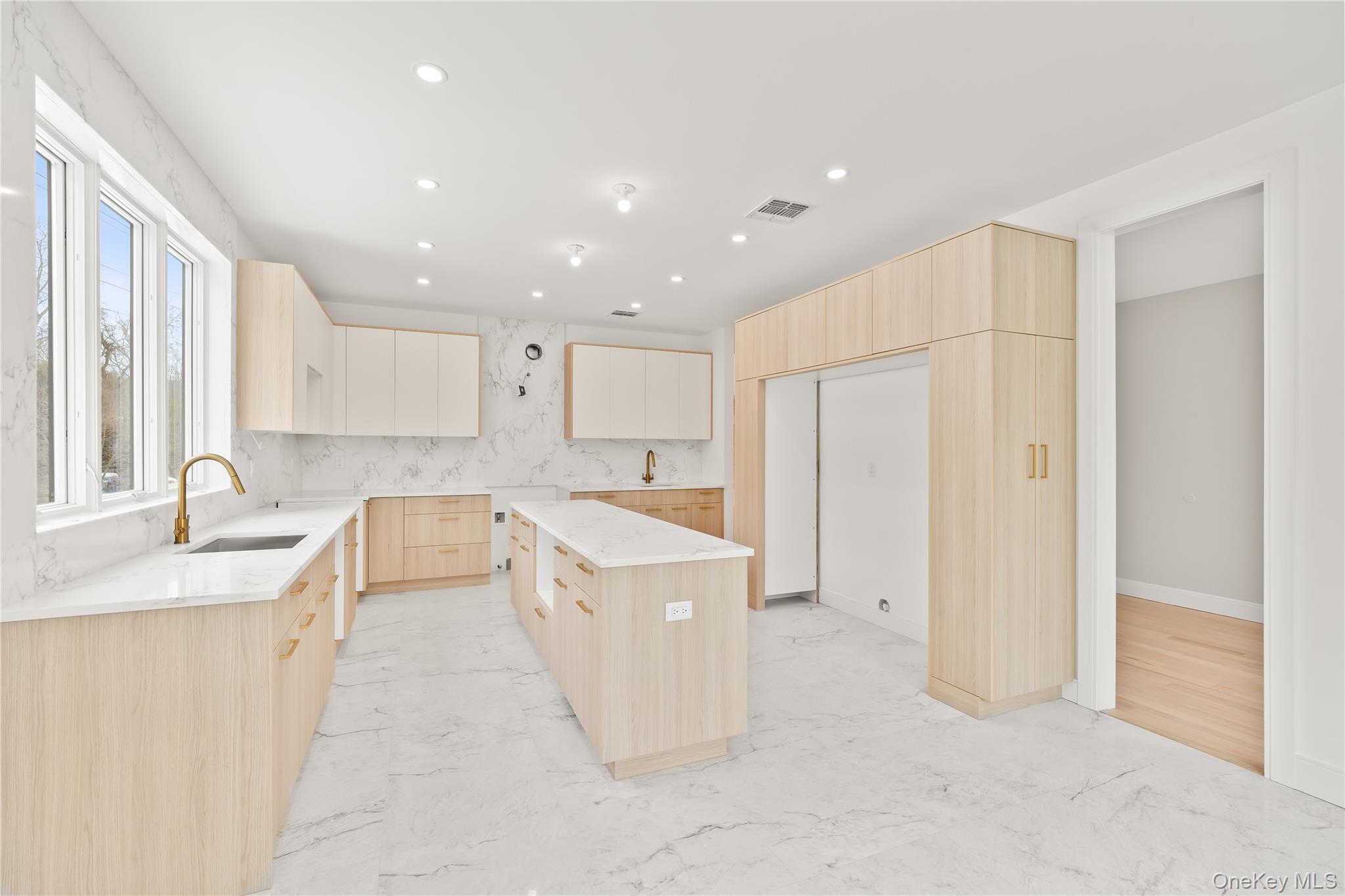 12 Sherman Drive, Unit 202 photo 11