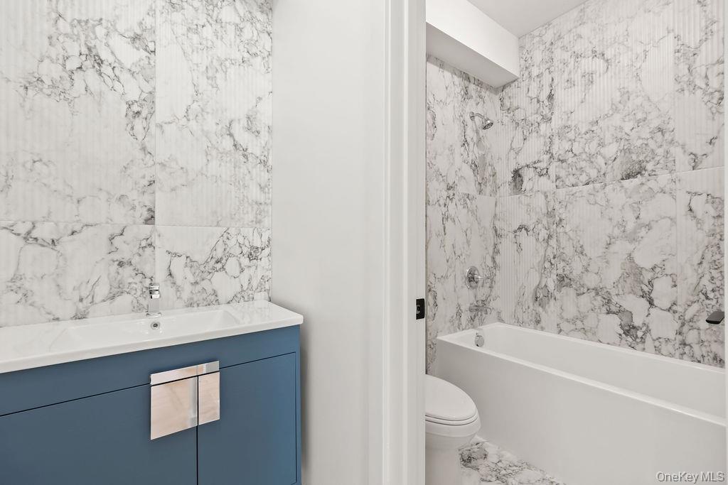 12 Sherman Drive, Unit 202 photo 41