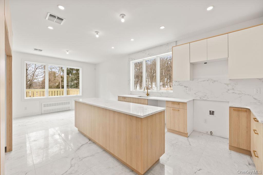 12 Sherman Drive, Unit 202 photo 12