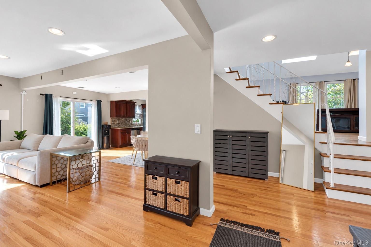 11 Palm Street – For Sale photo 3