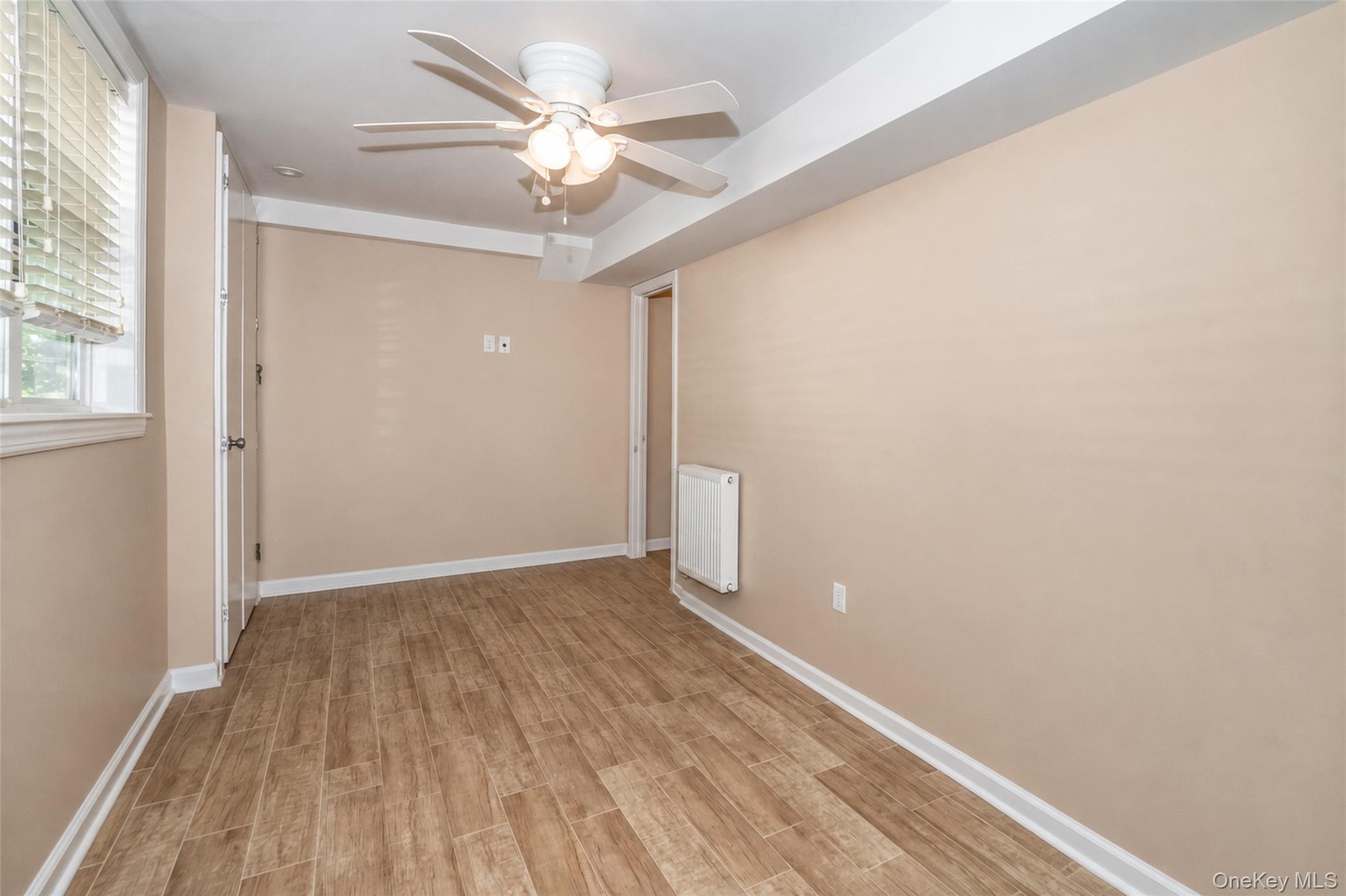7 Ronalds Avenue – For Rent photo 12