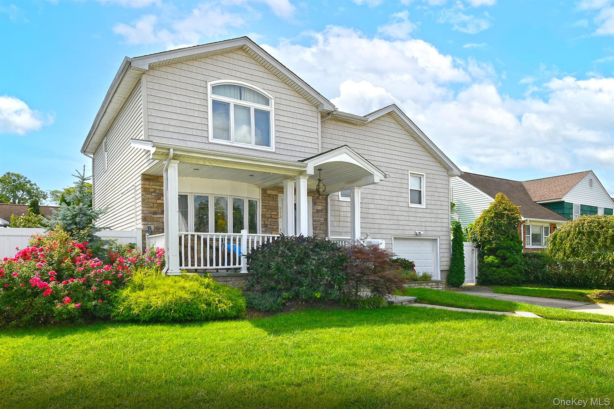3730 Bernard Drive – For Sale photo 2