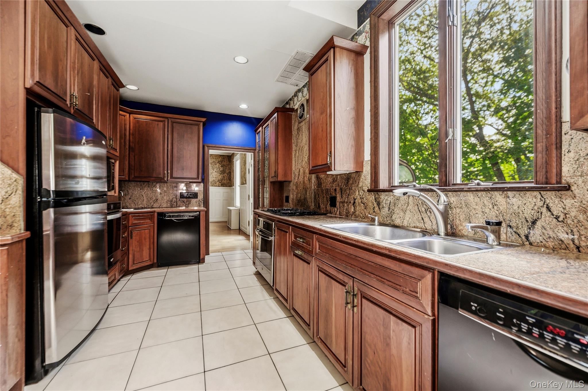 51 Lake Avenue – For Sale photo 13